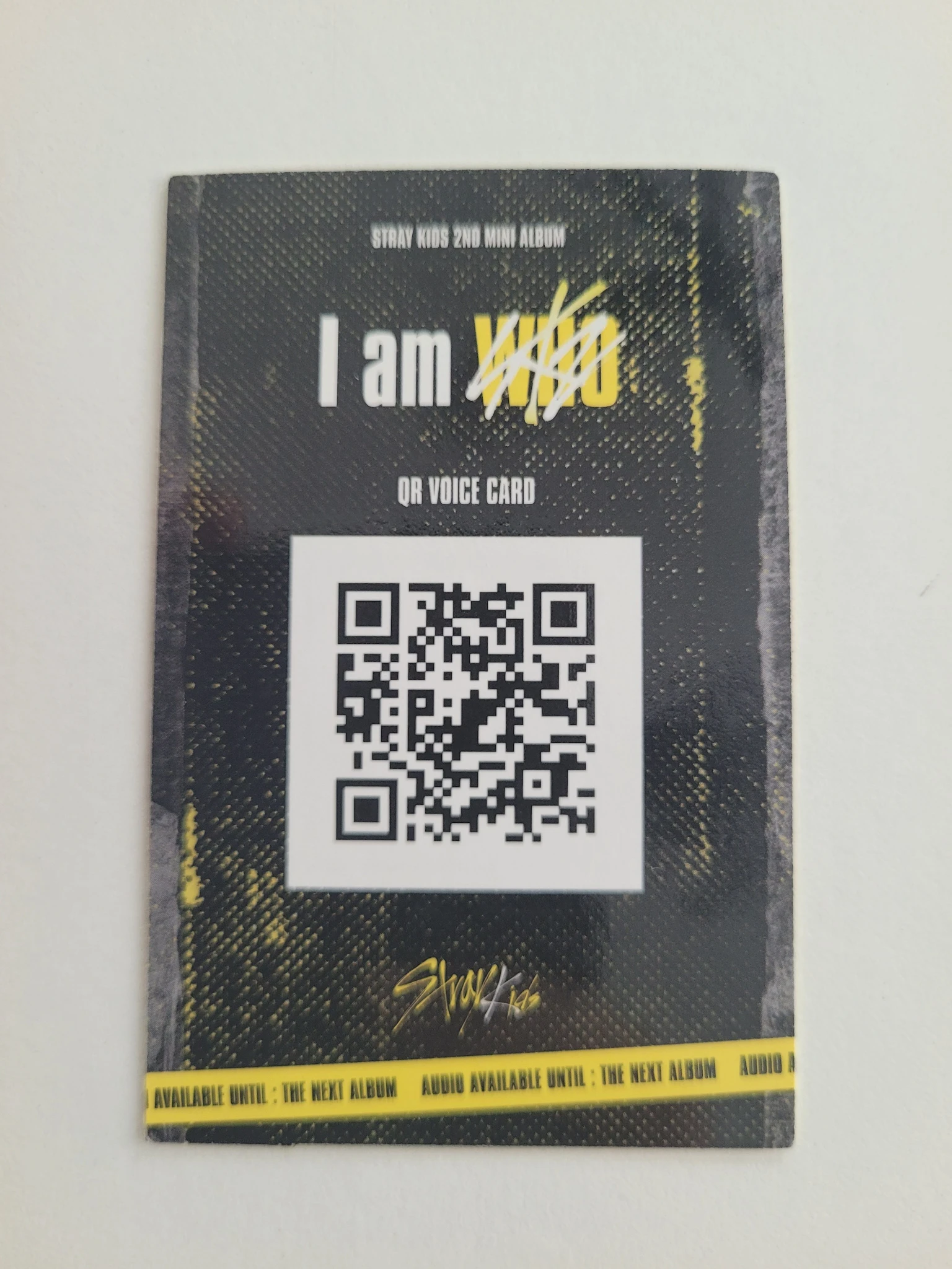 Stray Kids I.N Stray Kids - I.N - I am WHO? Album album photocard yellow border listing photo 2