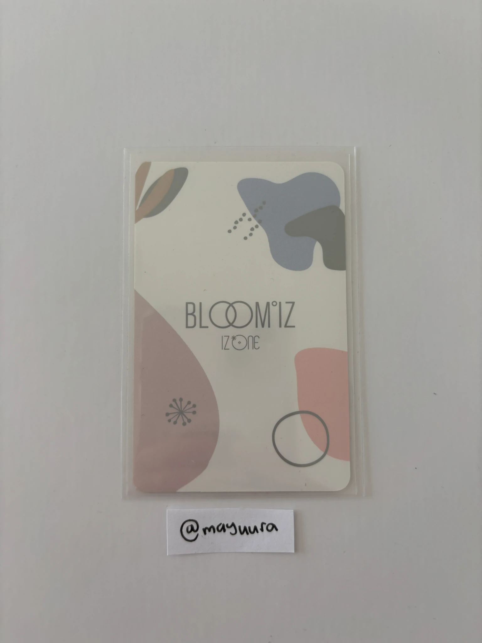 IZ*ONE Hitomi IZ*ONE - Hitomi - BLOOM*IZ Album I Was ver. album photocard listing photo 2