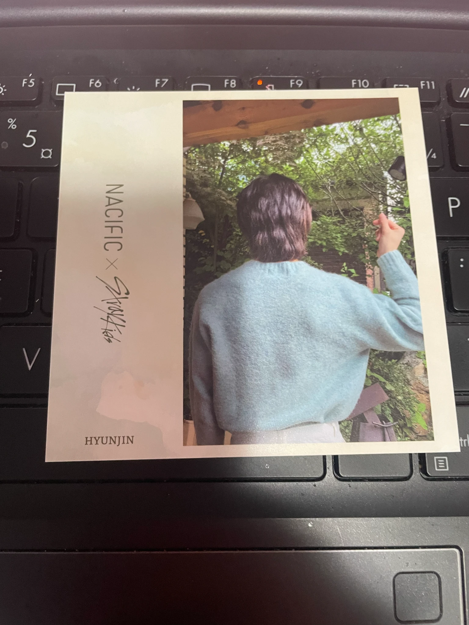 Stray Kids Hyunjin Stray Kids - Hyunjin - NACIFIC  x Stray Kids Other brand collaboration nacific round 21 square photo double-sided listing photo 2