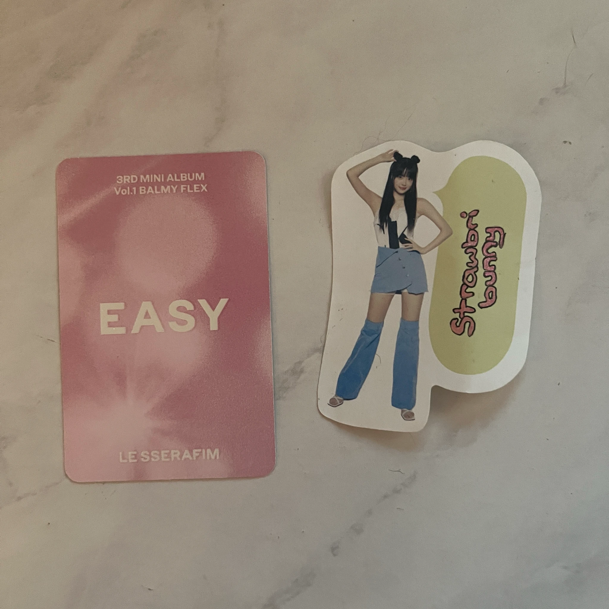 LE SSERAFIM Sakura LE SSERAFIM - Sakura - EASY Album album photocard balmy flex ver listing photo 2