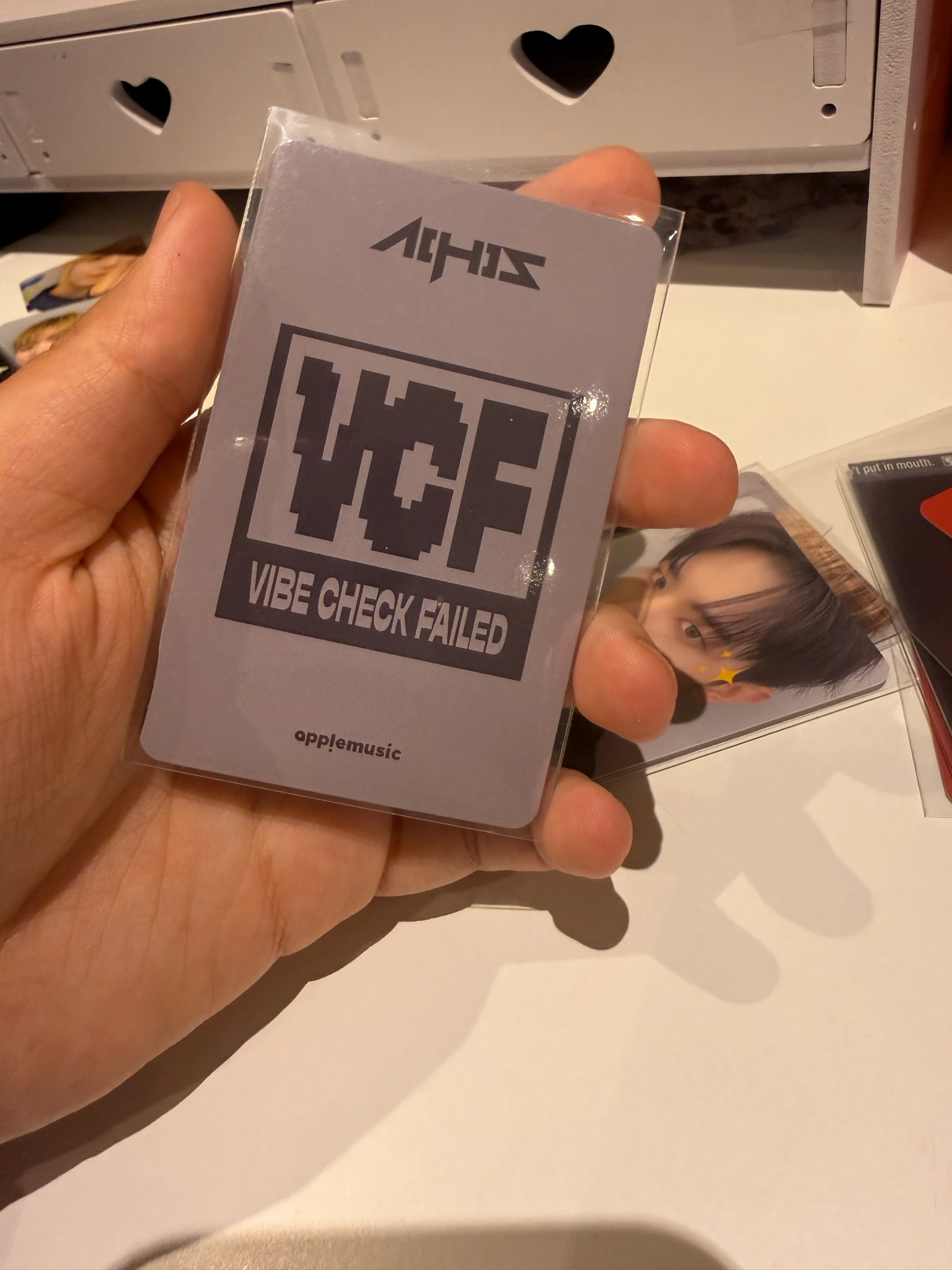 ALL(H)OURS Kunho ALL(H)OURS - Kunho - VCF Album apple music video call (fancall) round 5 listing photo 2