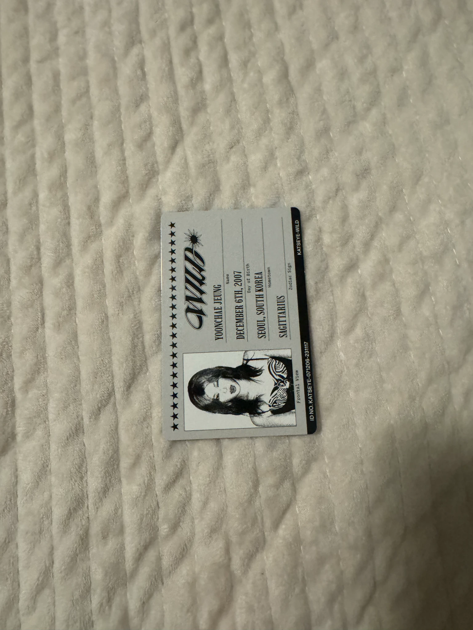 KATSEYE Yoonchae KATSEYE - Yoonchae - WILD Album album photocard member version version 1 listing photo 2