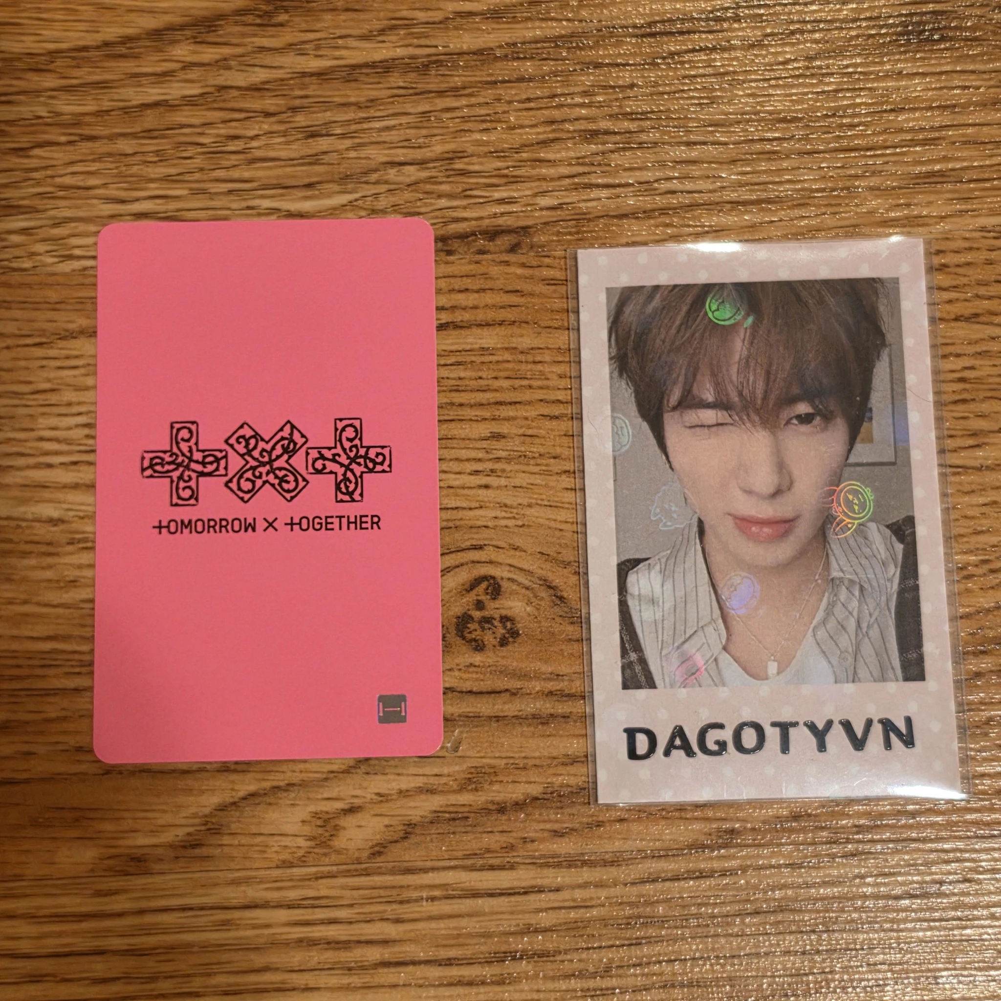 TOMORROW X TOGETHER Huening Kai TOMORROW X TOGETHER - Huening Kai - 7TH YEAR: A Moment of Stillness in the Thorns Album lucky draw weverse global shop (wvg) round 2 thorn version listing photo 2