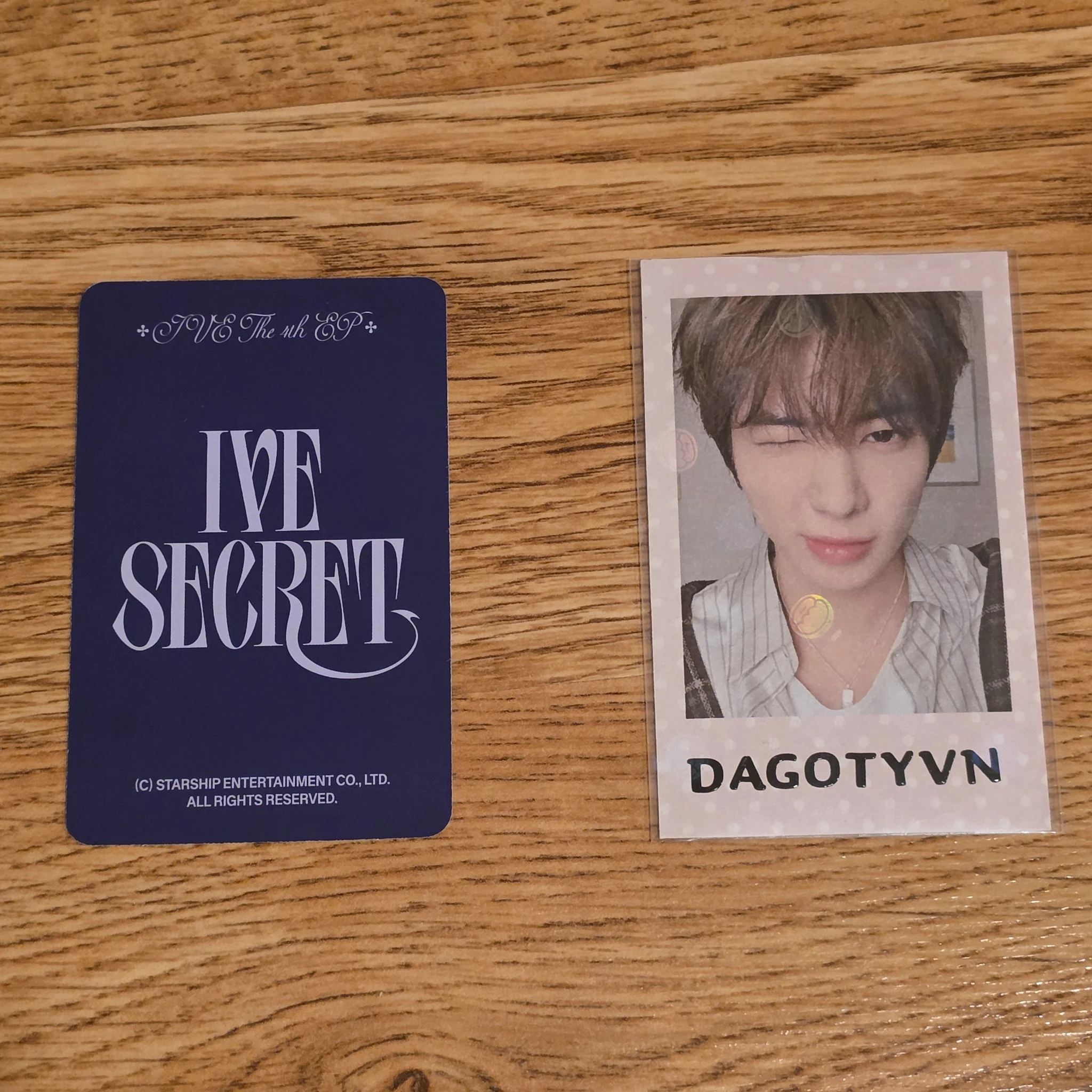 IVE Leeseo IVE - Leeseo - IVE SECRET Album album photocard barnes & noble exclusive listing photo 2