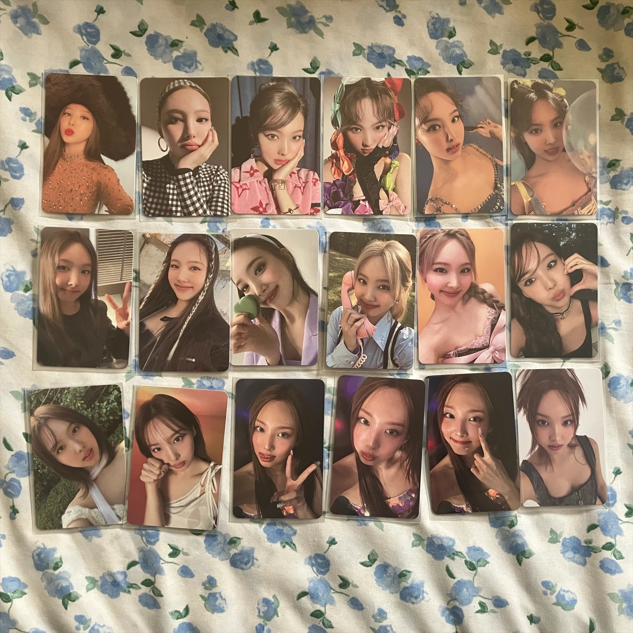 TWICE Nayeon TWICE-Nayeon-Album-strategy listing photo 2