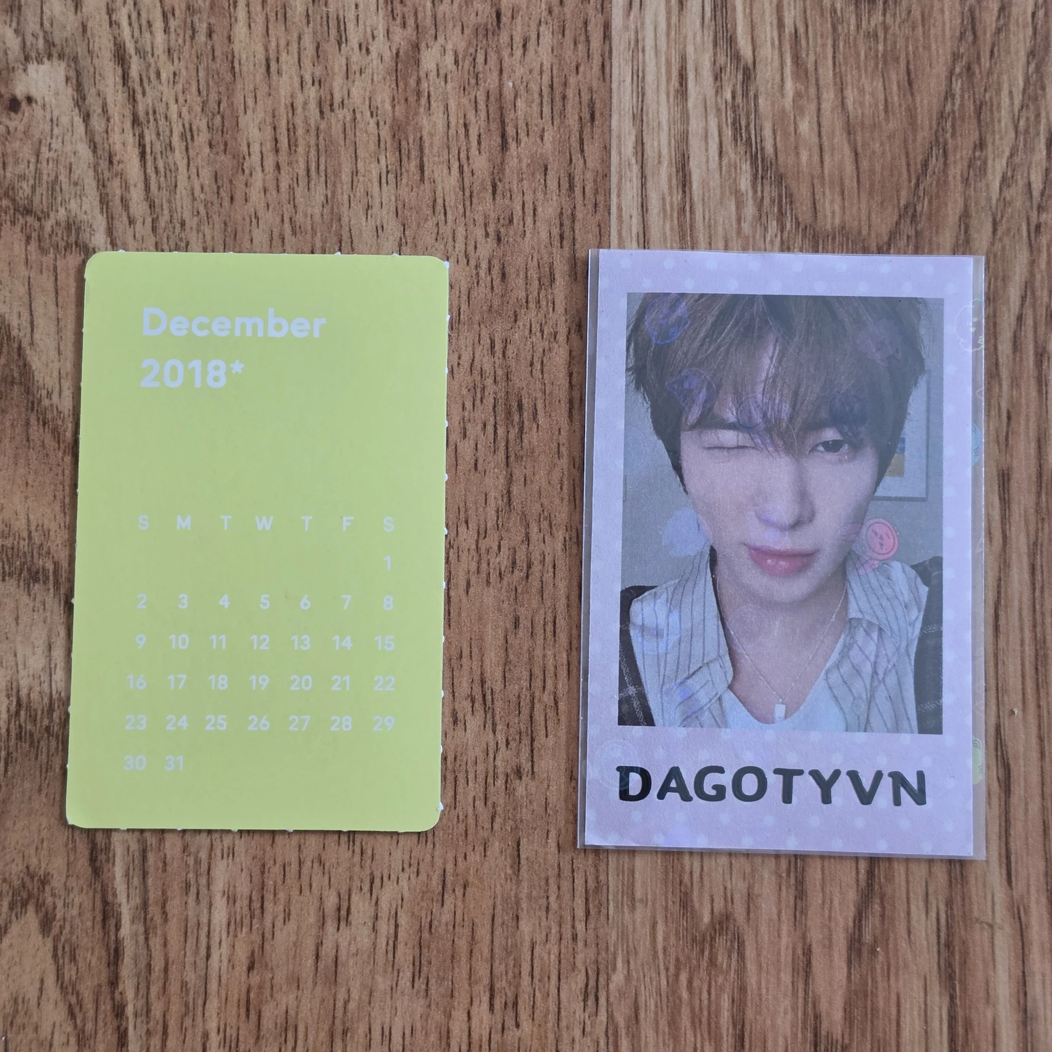 NCT NCT - Mark - 2018 Season’s Greetings  Other merch photocard season's greetings mini photocard B version listing photo 2