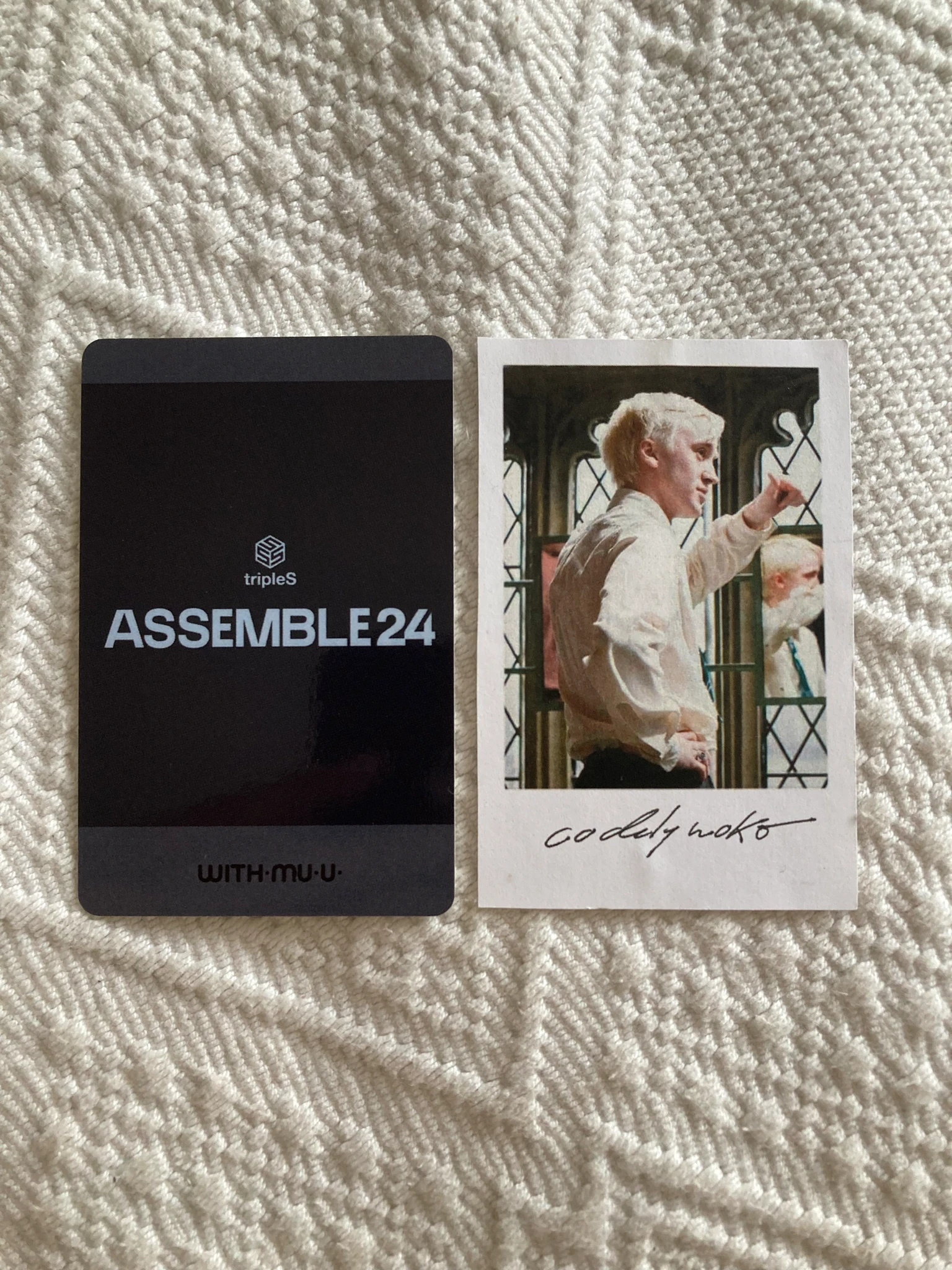 tripleS Lynn tripleS - Lynn - Assemble24 Album withmuu fansign listing photo 2