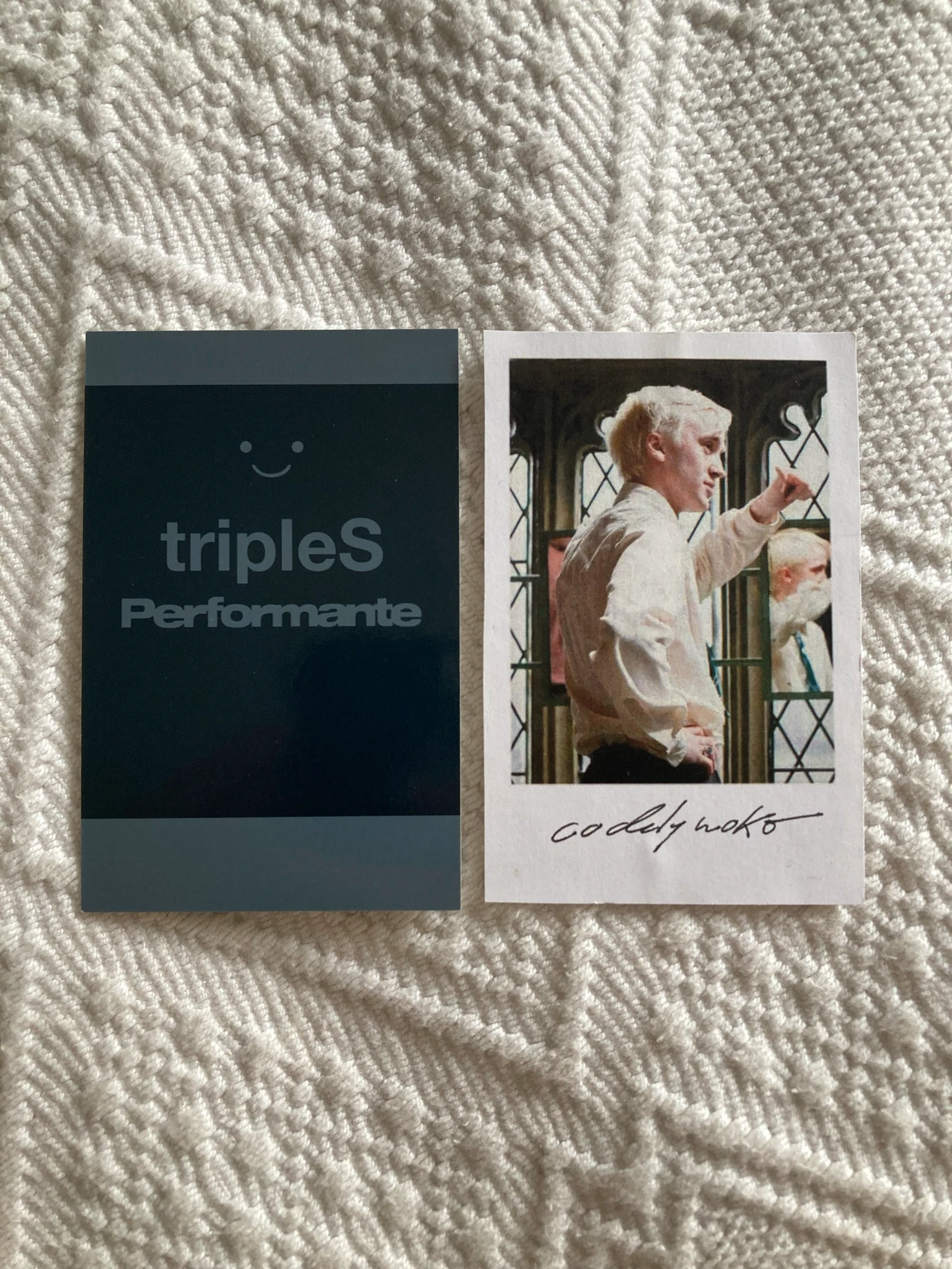 tripleS Lynn tripleS - Lynn - Performante Album jump up round 8 fansign listing photo 2
