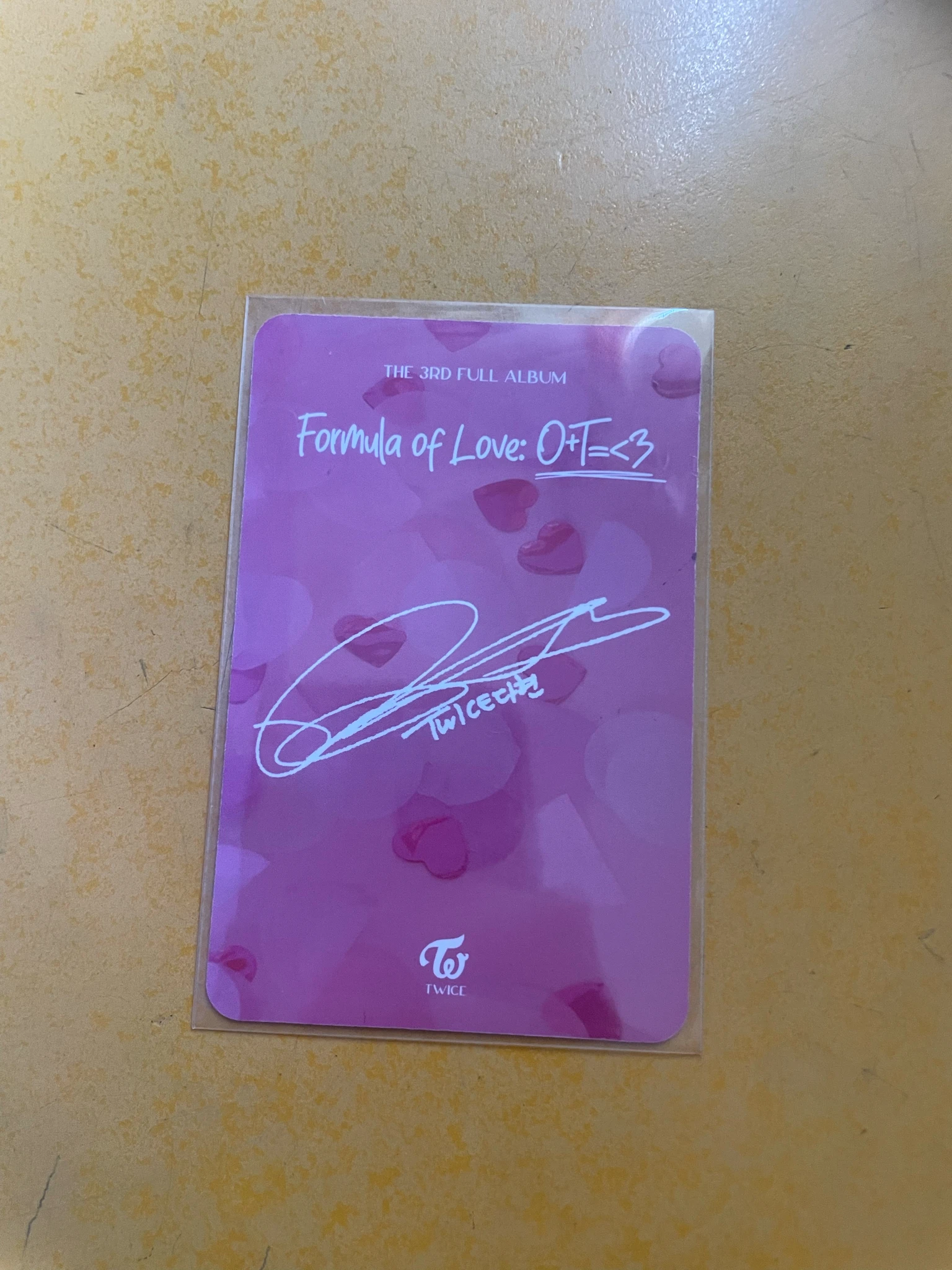 TWICE Dahyun TWICE-Dahyun-Album-Formula of Love: O+T=<3 listing photo 2