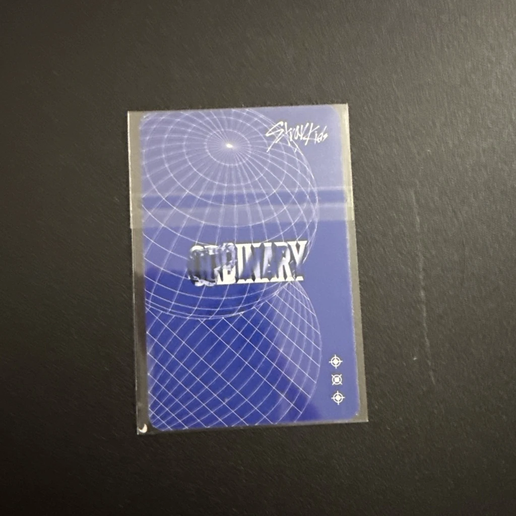 Stray Kids Hyunjin Stray Kids - Hyunjin - Oddinary Album album photocard scanning version listing photo 2