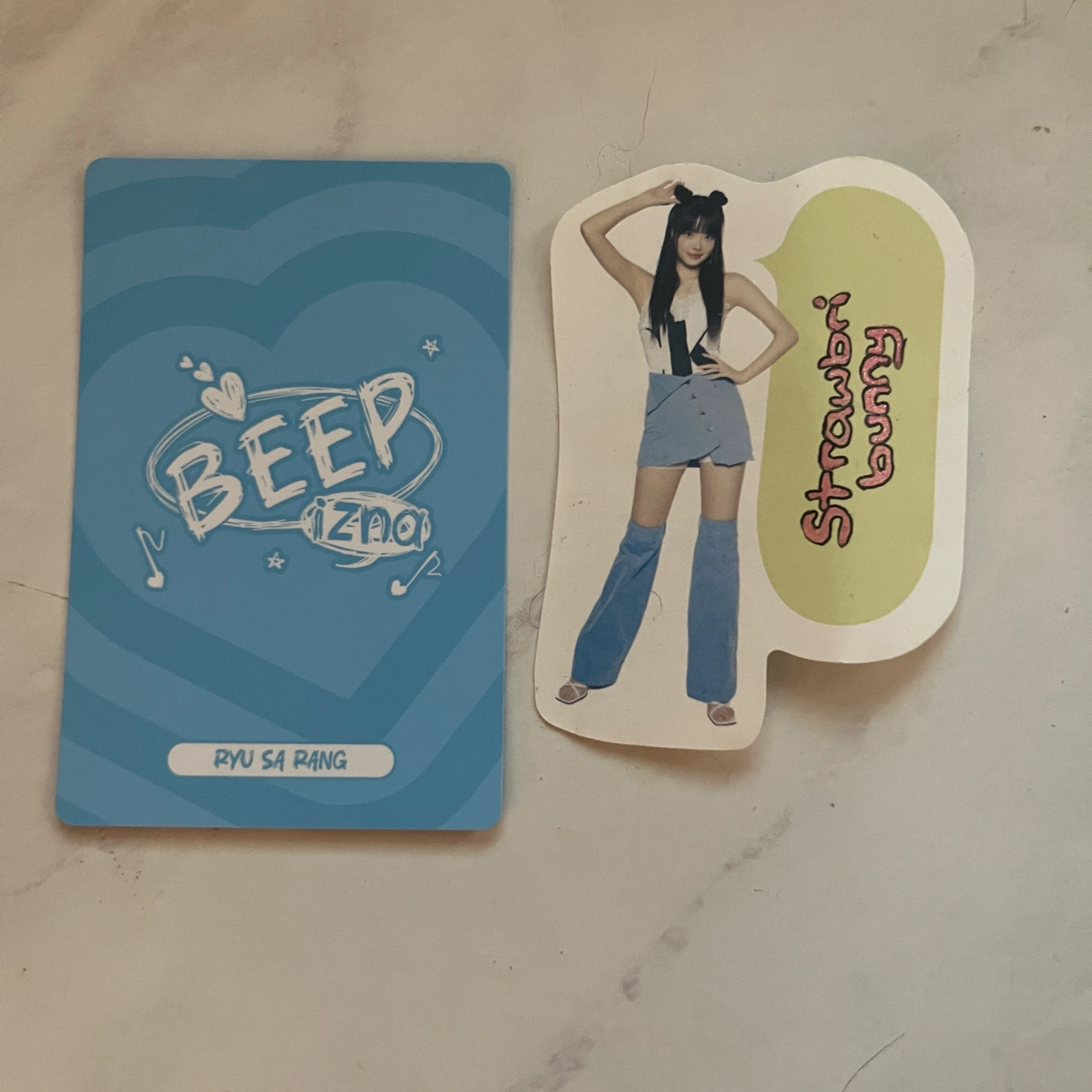 izna Ryu Sarang izna - Ryu Sarang - BEEP Album non-selfie non-random album photocard listing photo 2