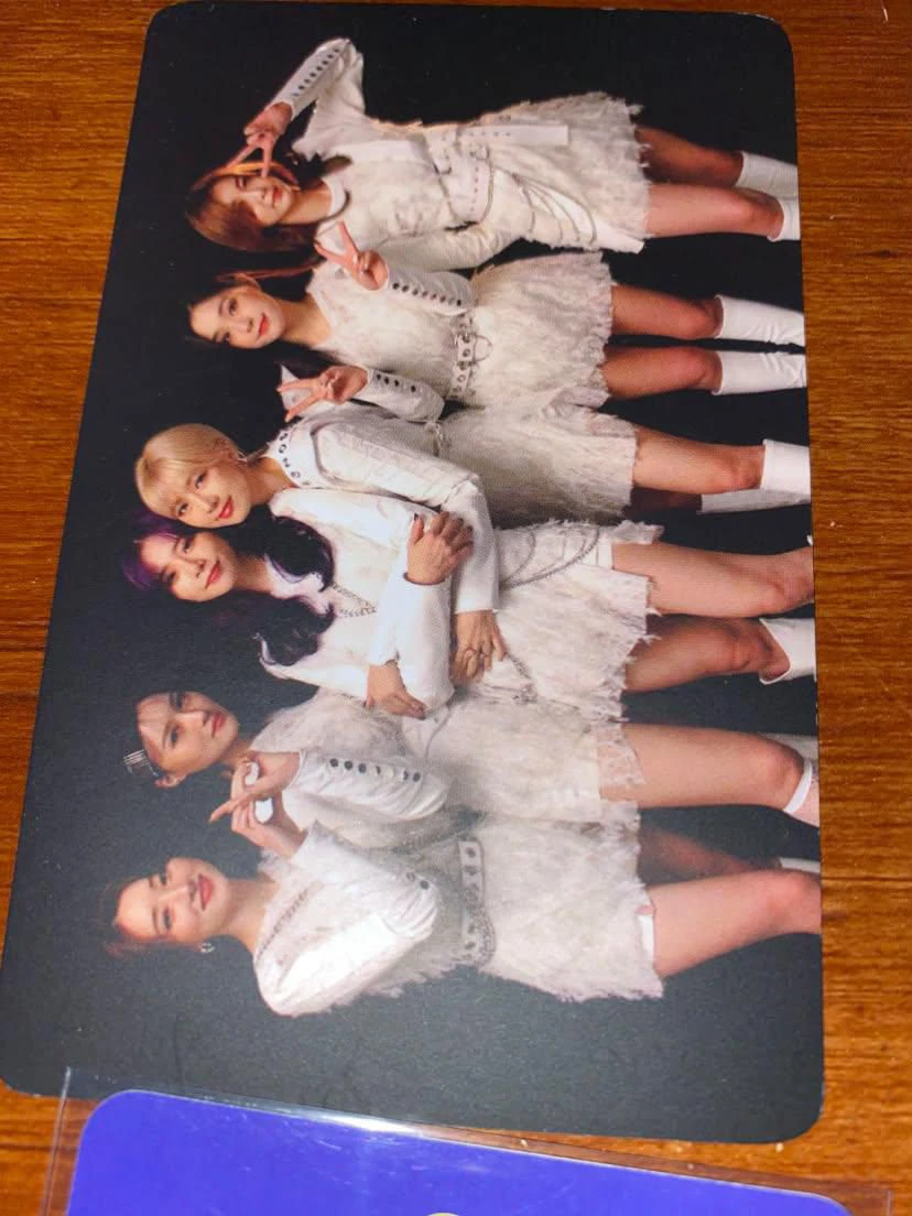 Dreamcatcher Dreamcatcher - Dystopia: The Tree of Language Album pre-order benefit (pob) listing photo 2