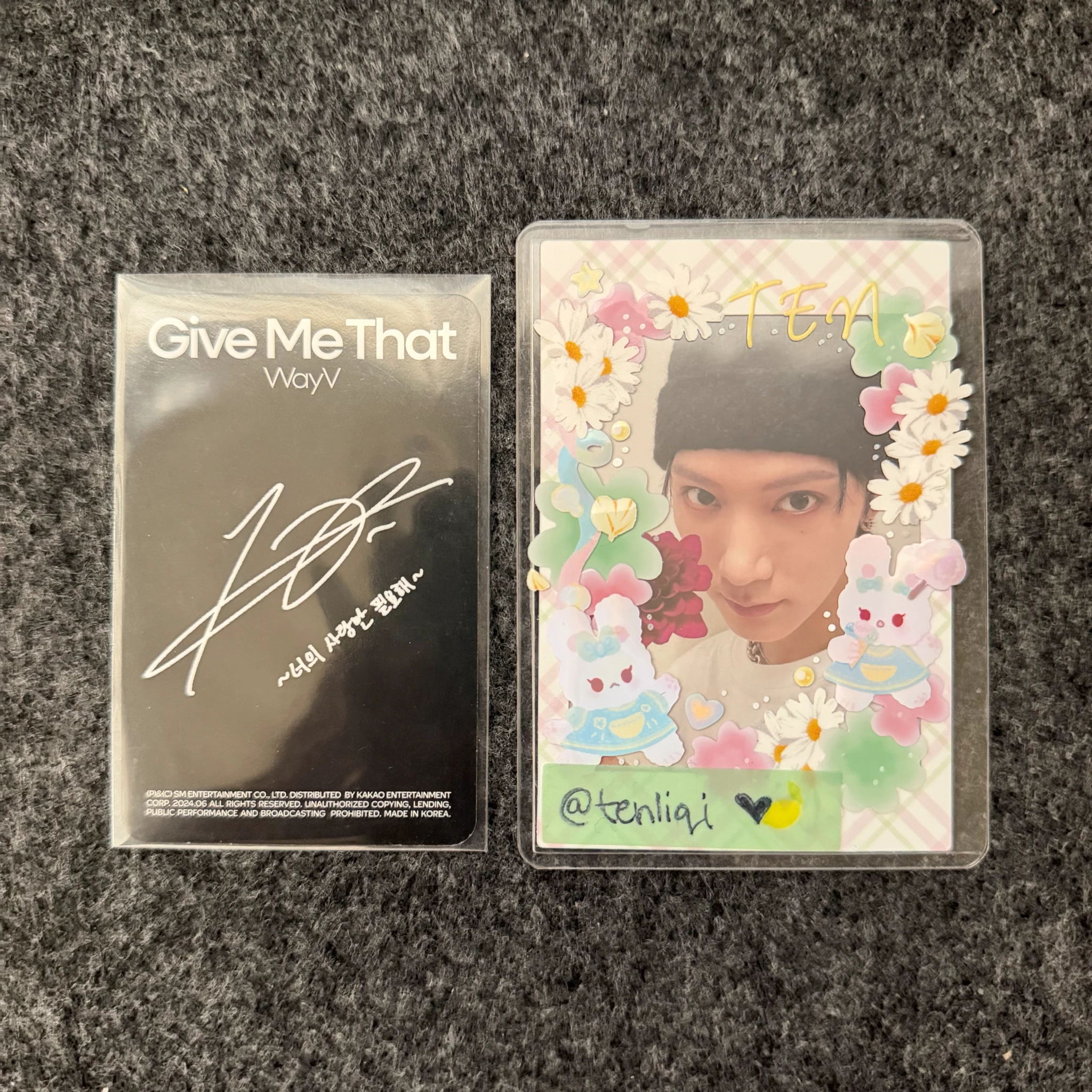 WayV Yangyang WayV - Yangyang - Give Me That Album photobook version A version listing photo 2
