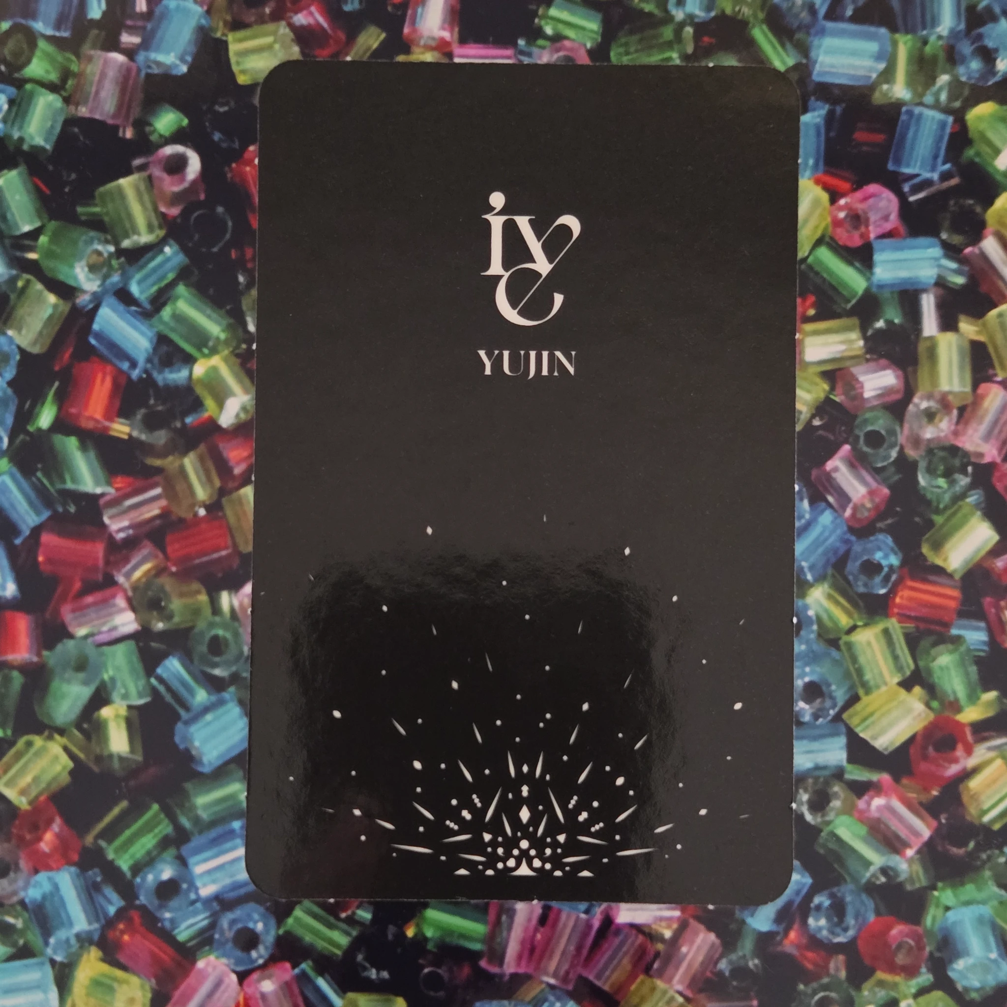 IVE Yujin IVE - Yujin - ELEVEN Album starship square pre-order benefit (pob) listing photo 2