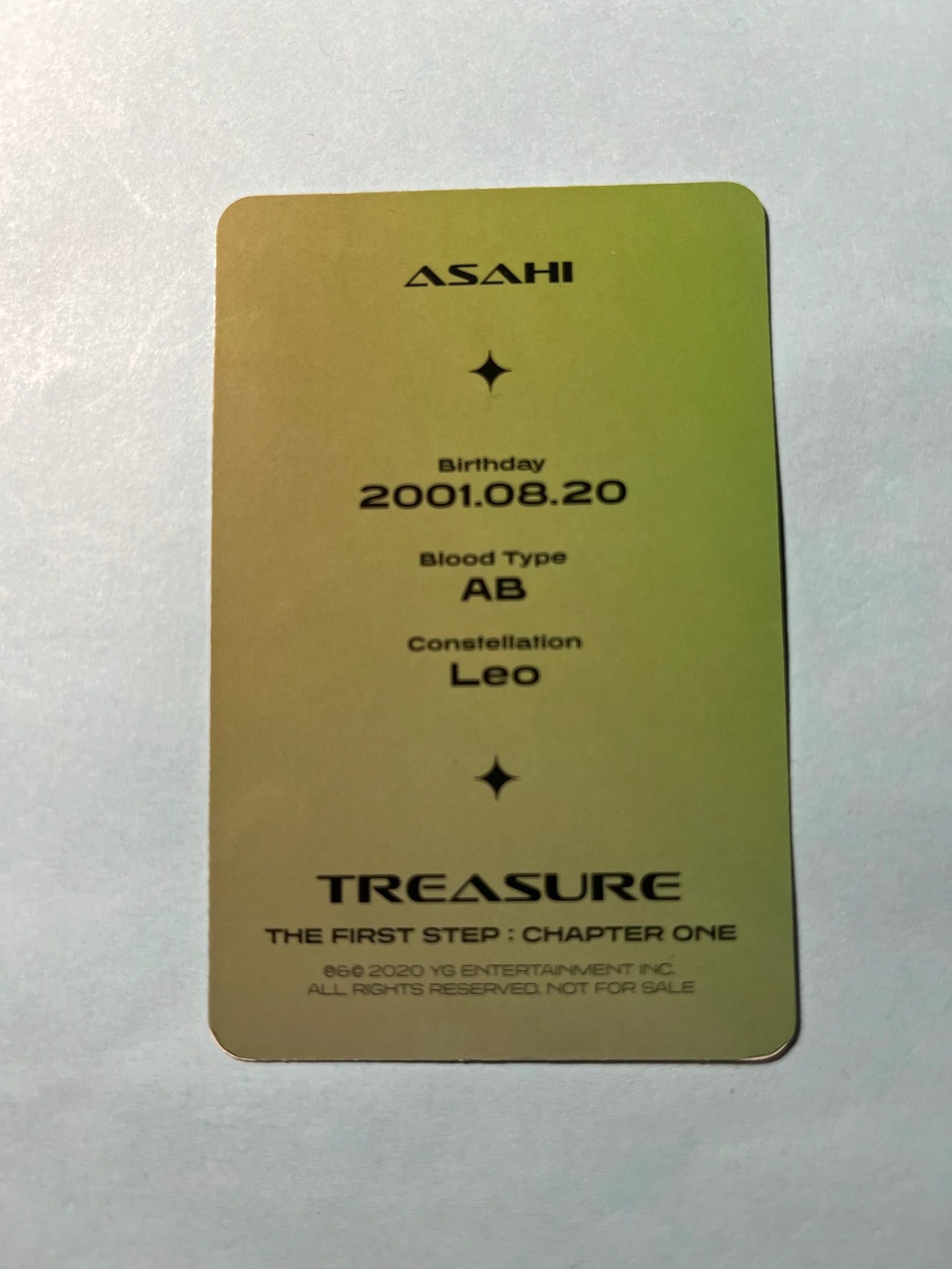 TREASURE Asahi TREASURE - Asahi - THE FIRST STEP: CHAPTER ONE Album black version album photocard version 2 concept photocard listing photo 2