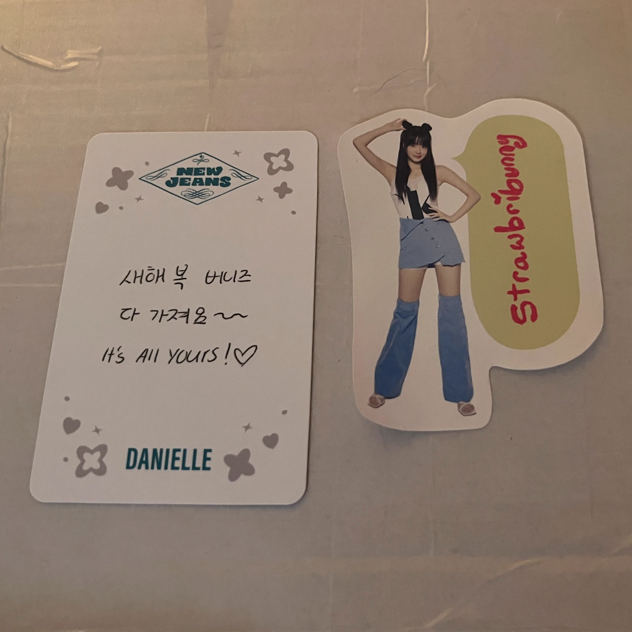 NewJeans Danielle NewJeans - Danielle - OMG Album album photocard weverse album version C version version 1 listing photo 2