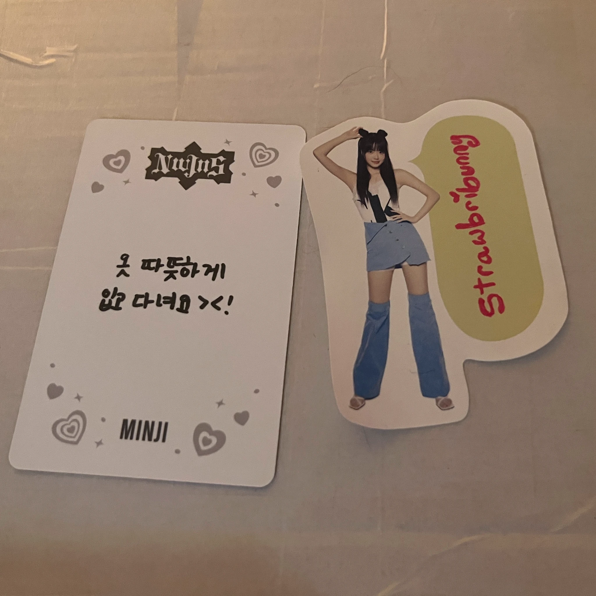 NewJeans Minji NewJeans - Minji - OMG Album album photocard minji version listing photo 2