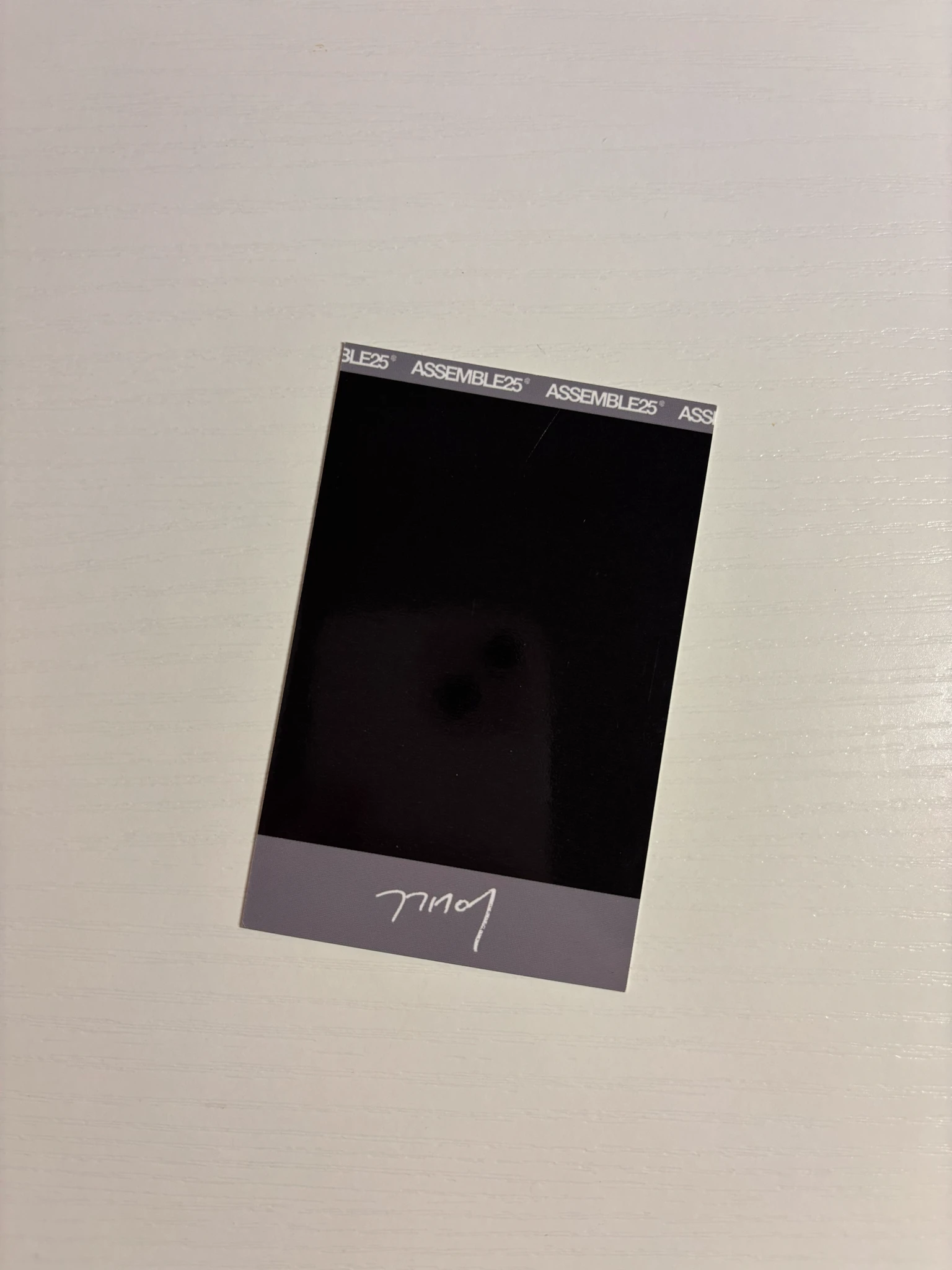 tripleS Xinyu tripleS - Xinyu - Assemble25 Album broadcast week 2 polaroid listing photo 2