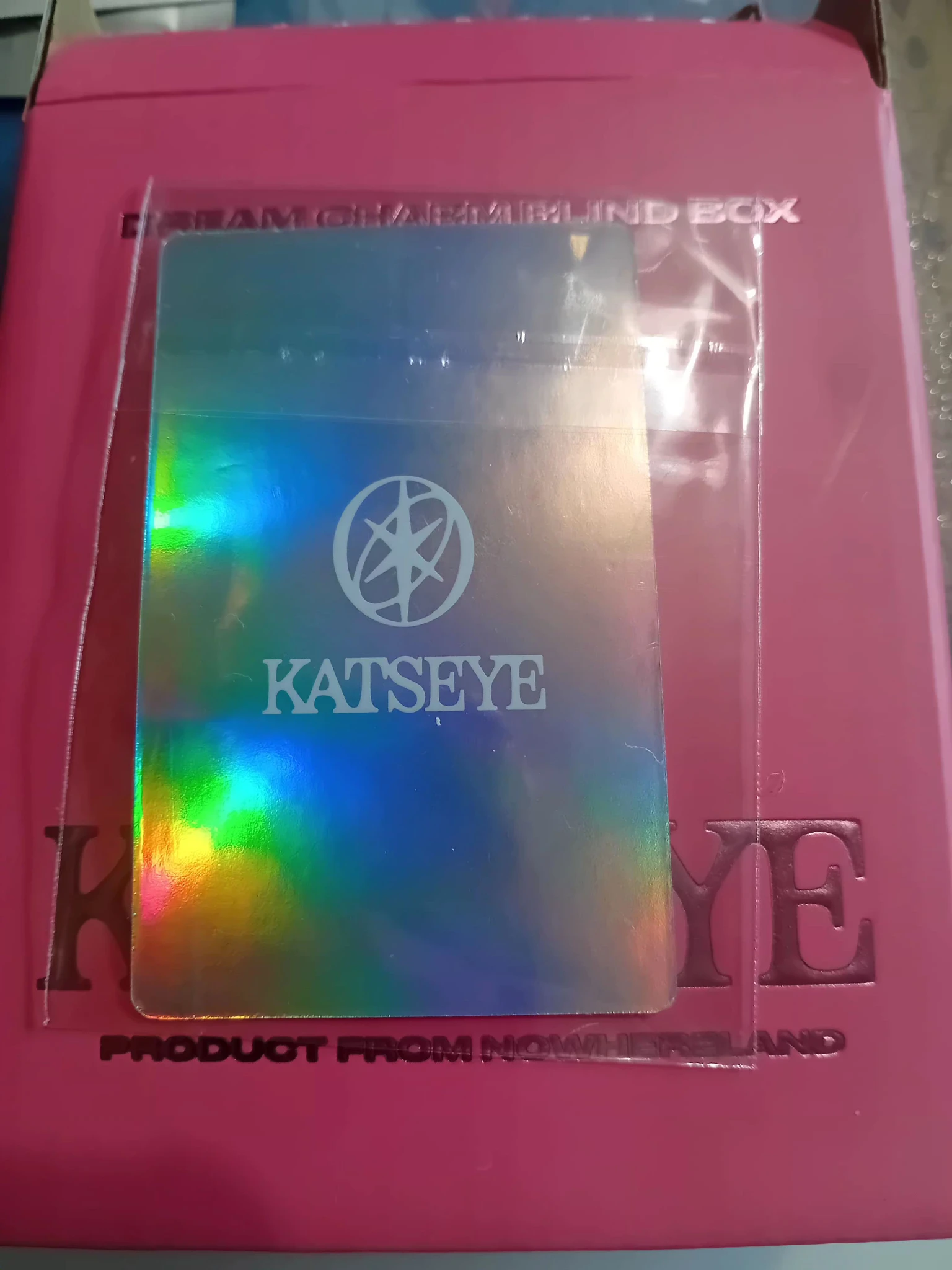 KATSEYE Lara KATSEYE - Lara - Charm Sprouts Version 3 Other merch photocard accessory listing photo 2