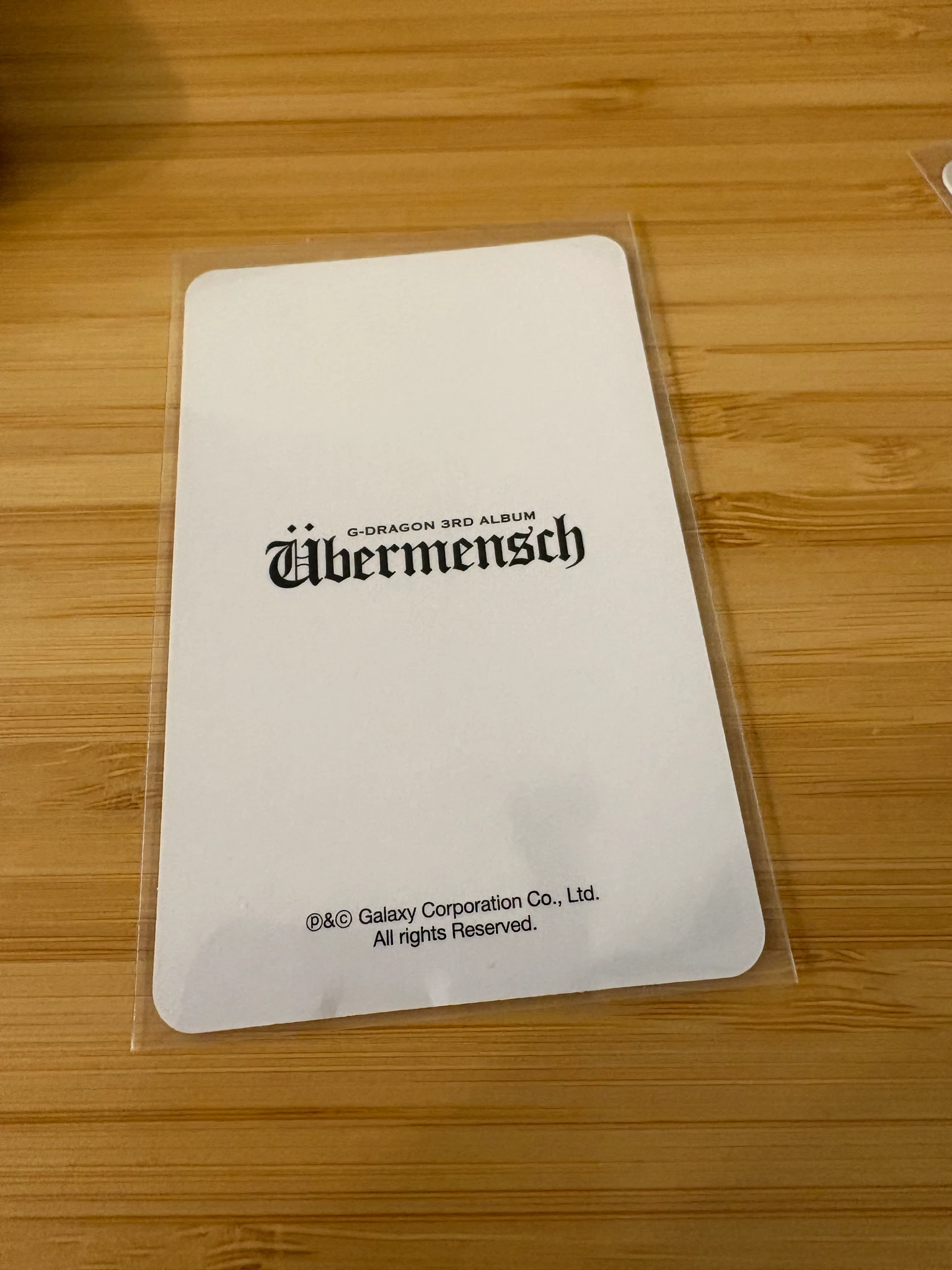 G-Dragon G-Dragon G-Dragon - G-Dragon - Übermensch Album album photocard jewel case version purple version listing photo 2