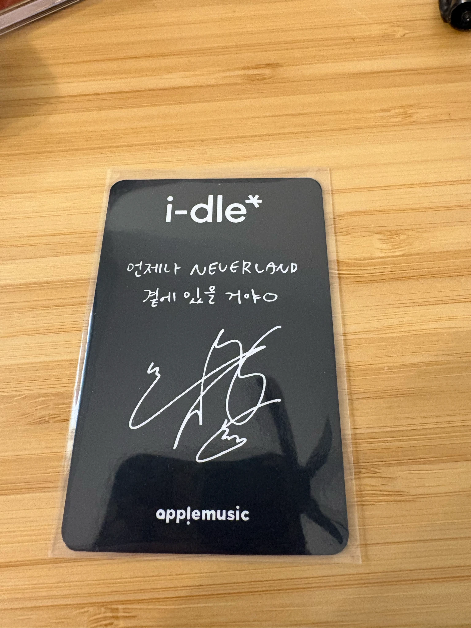 i-dle Shuhua (G)I-DLE - Miyeon - We are Album apple music pre-order benefit listing photo 2