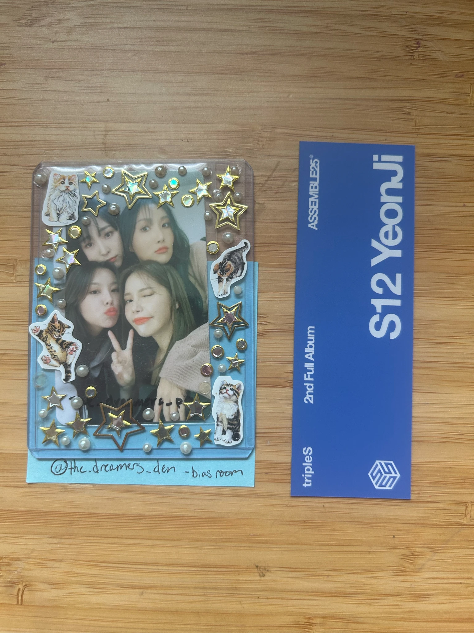 tripleS Yeonji tripleS - Yeonji - Assemble25 Album album inclusion bookmark are you alive version we so alive version listing photo 2