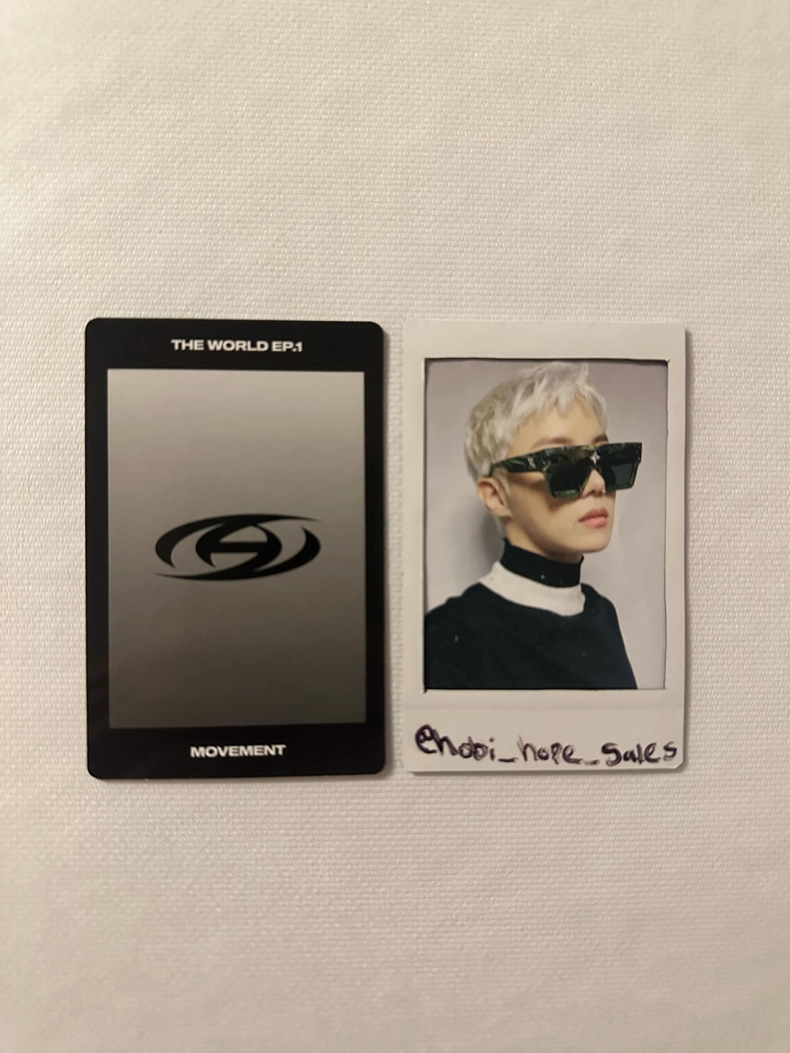 ATEEZ Hongjoong ATEEZ - Hongjoong - THE WORLD EP.1 : MOVEMENT Album pre-order benefit (pob) US exclusive listing photo 2