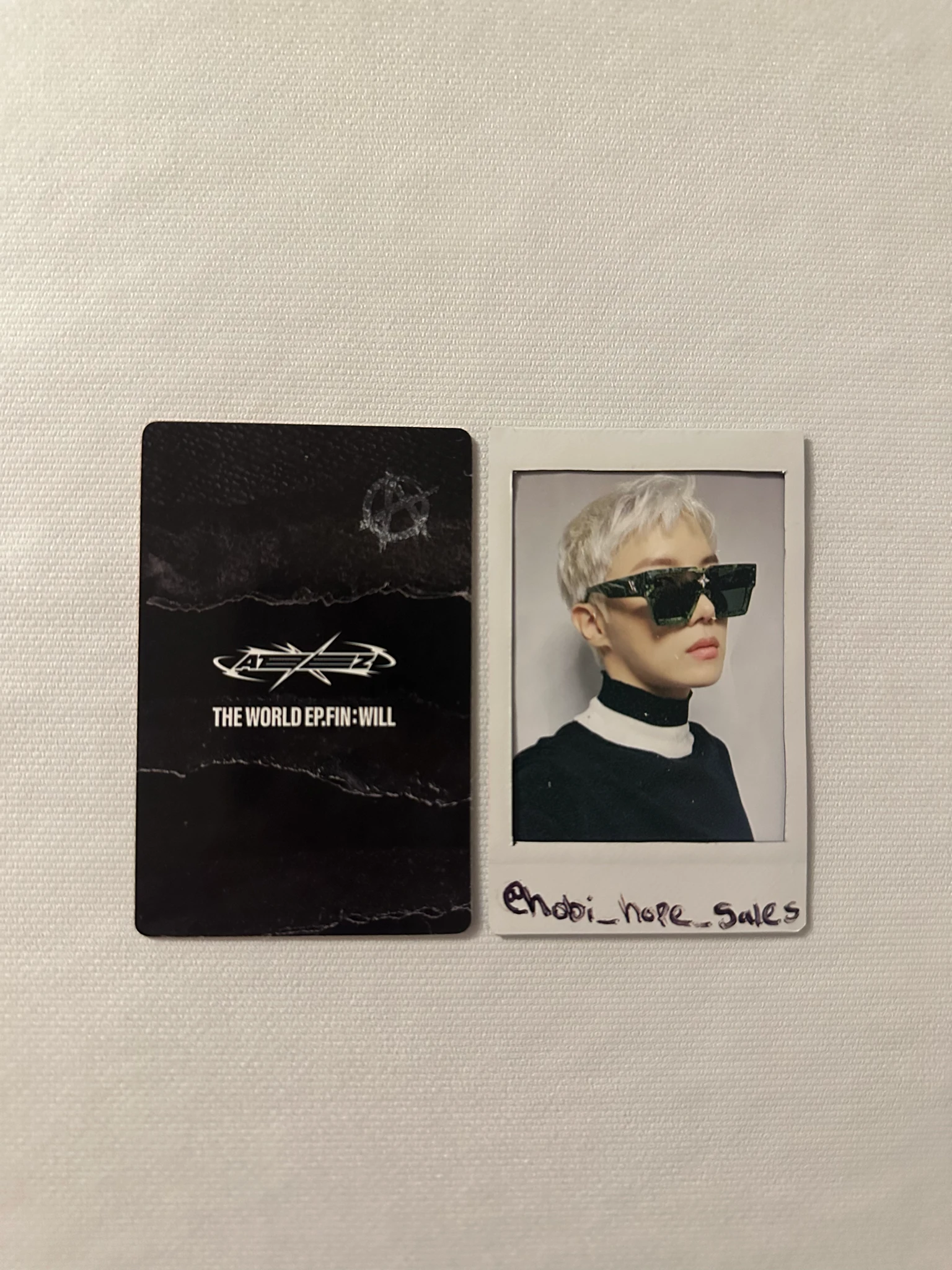ATEEZ Hongjoong ATEEZ - Hongjoong - THE WORLD EP.FIN: WILL Album album photocard USA exclusive listing photo 2