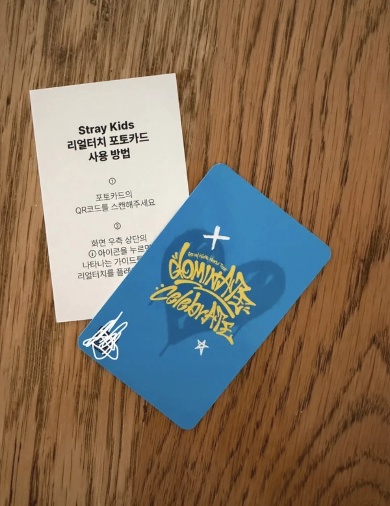 Stray Kids Hyunjin Stray Kids - Hyunjin - dominATE: celebrATE Pop-Up Store Event online pre-order benefit (pob) purchase benefit listing photo 2