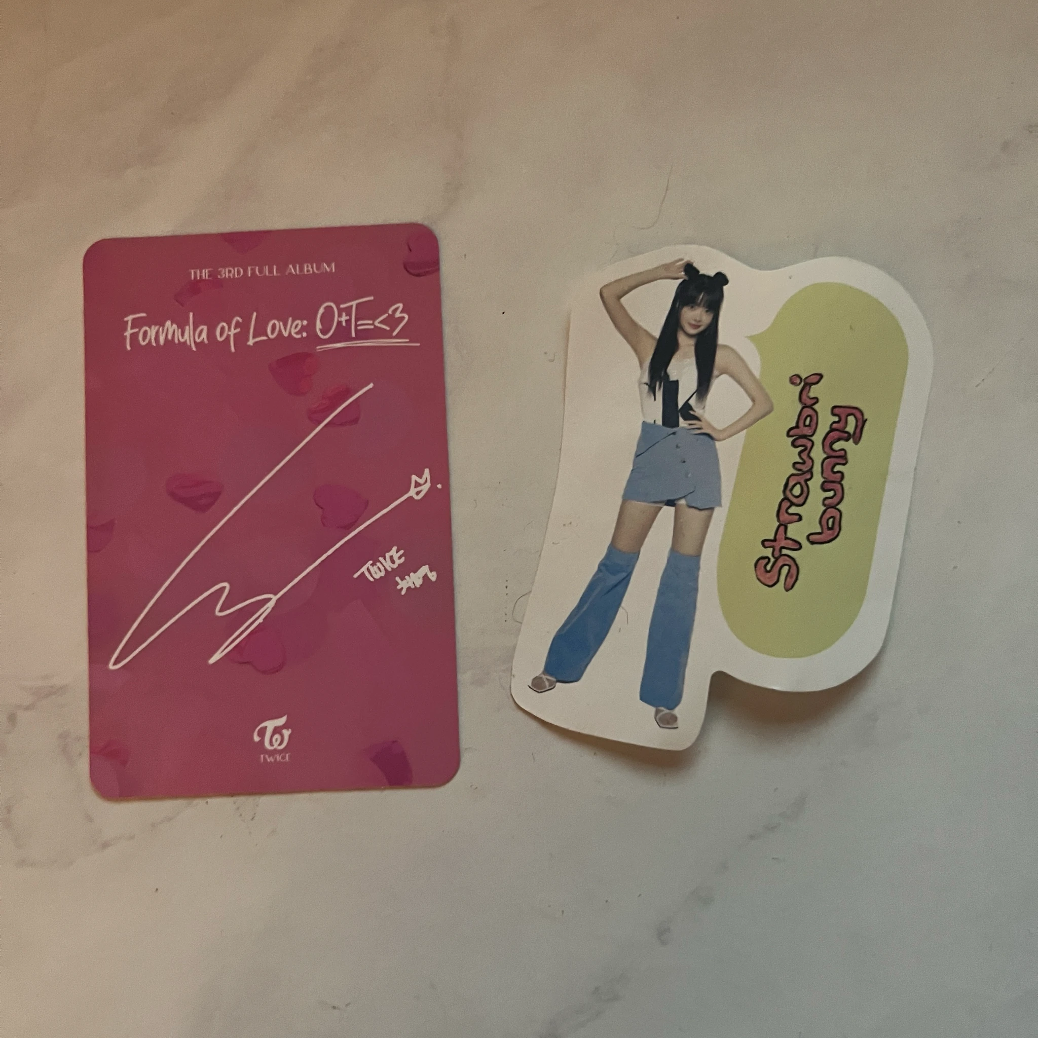 TWICE Chaeyoung TWICE-Chaeyoung-Album-Formula of Love: O+T=<3 listing photo 2