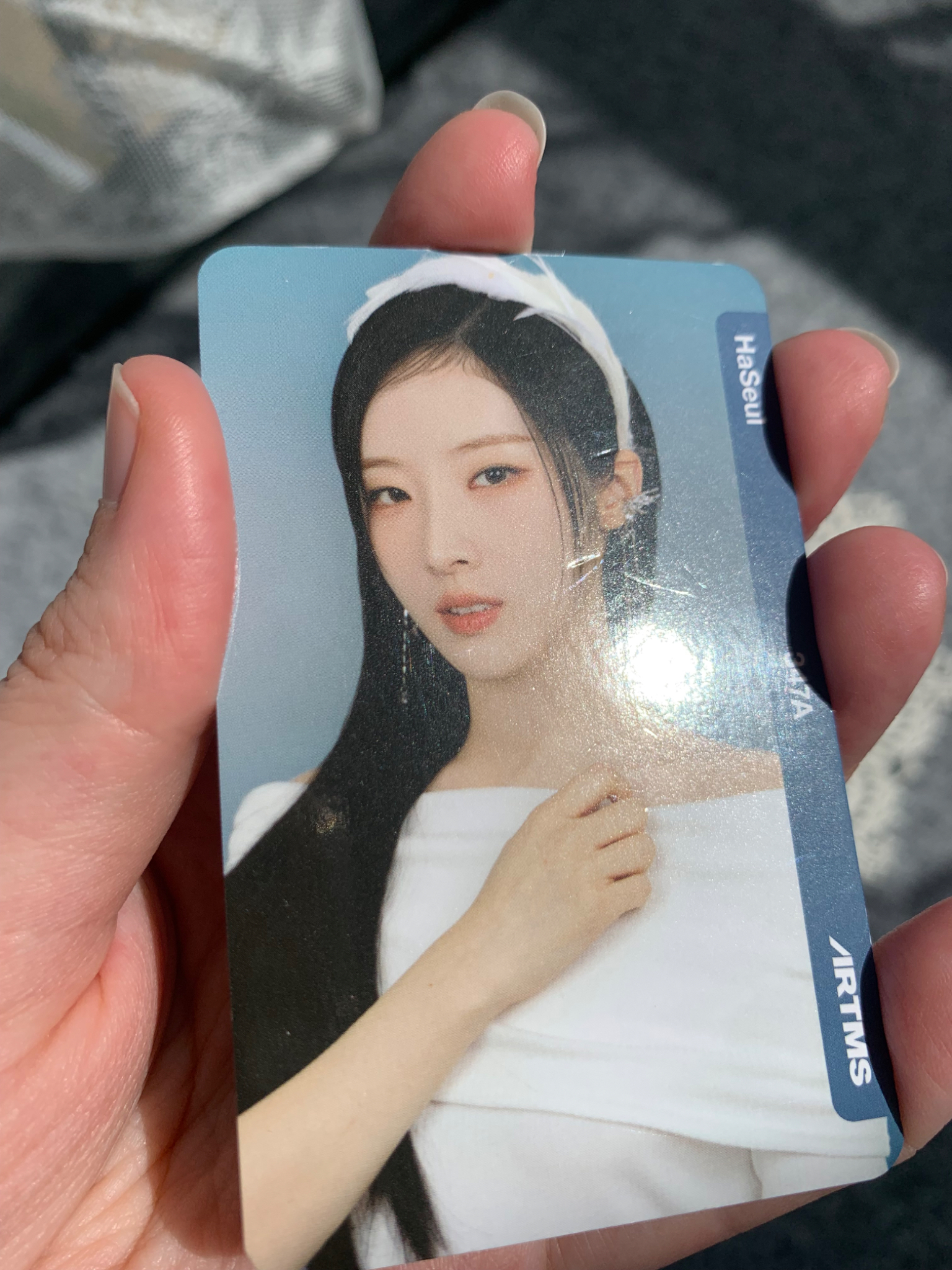 ARTMS HaSeul ARTMS - HaSeul - Cream01 Physical Objekts Other merch photocard listing photo 2