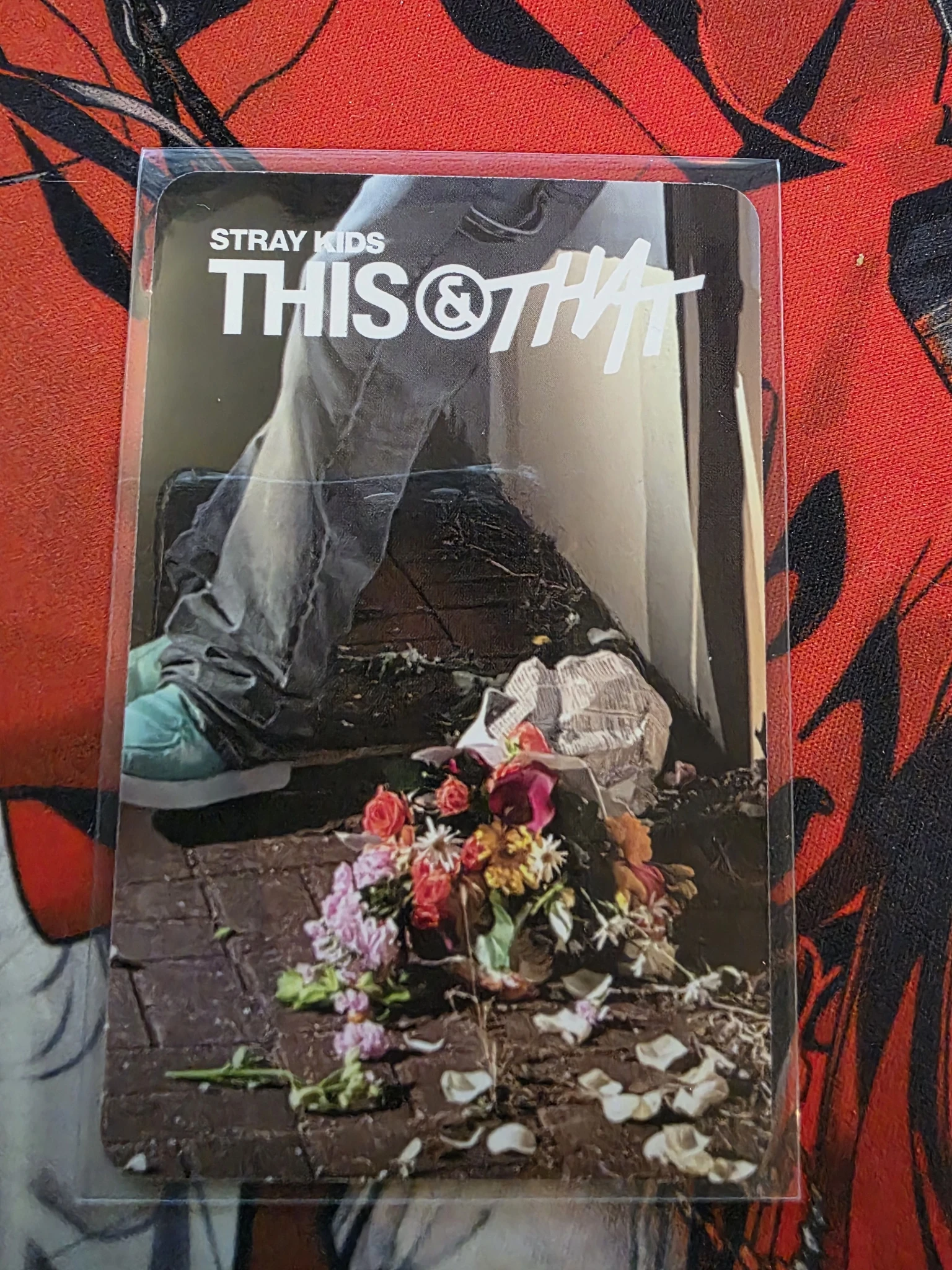 Stray Kids Hyunjin Stray Kids - Hyunjin - THIS & THAT Album album photocard first press only & version listing photo 2