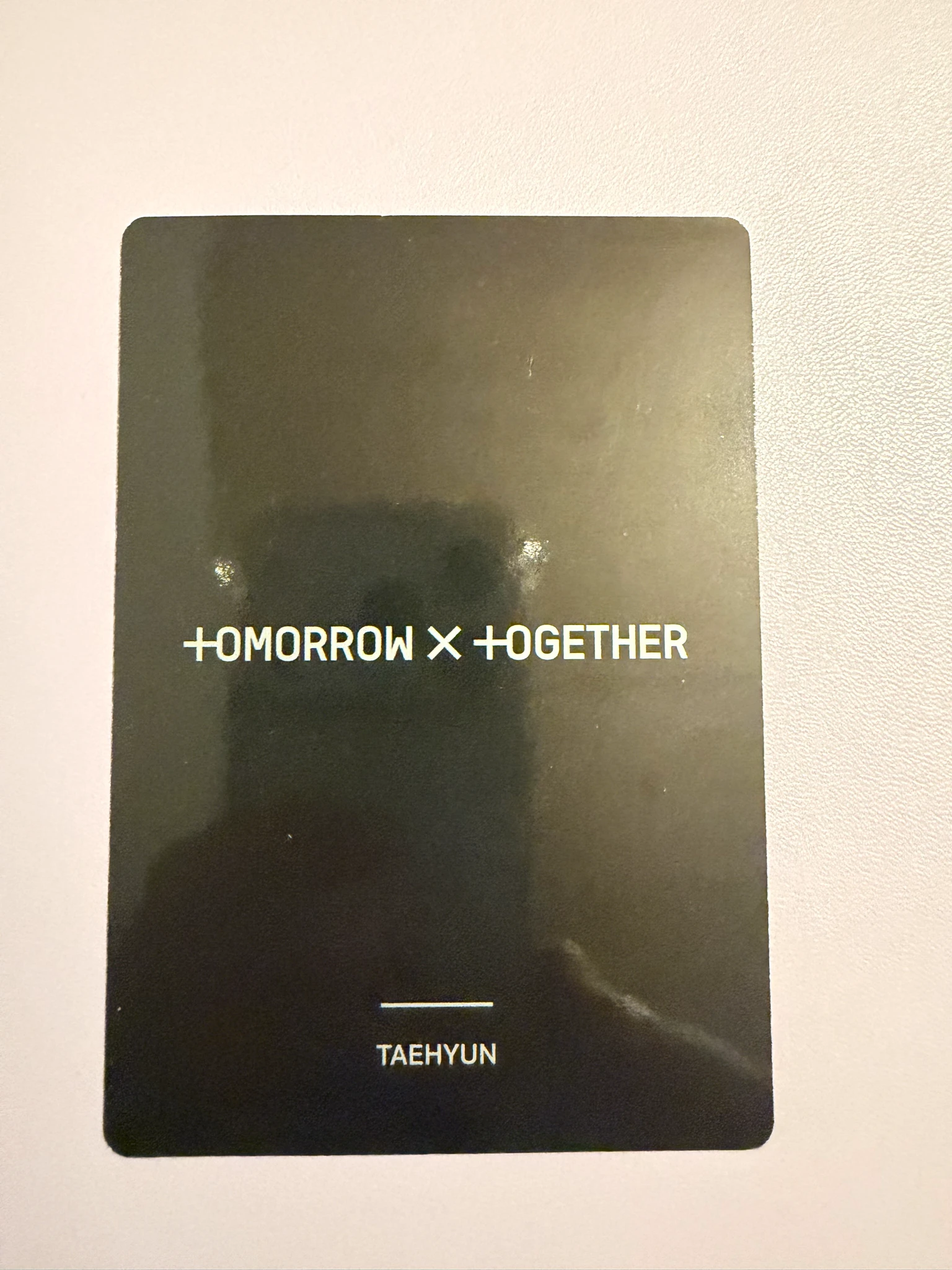 TOMORROW X TOGETHER Taehyun TOMORROW X TOGETHER - Taehyun - MOA Bong Ver. 1 Other lightstick merch photocard listing photo 2