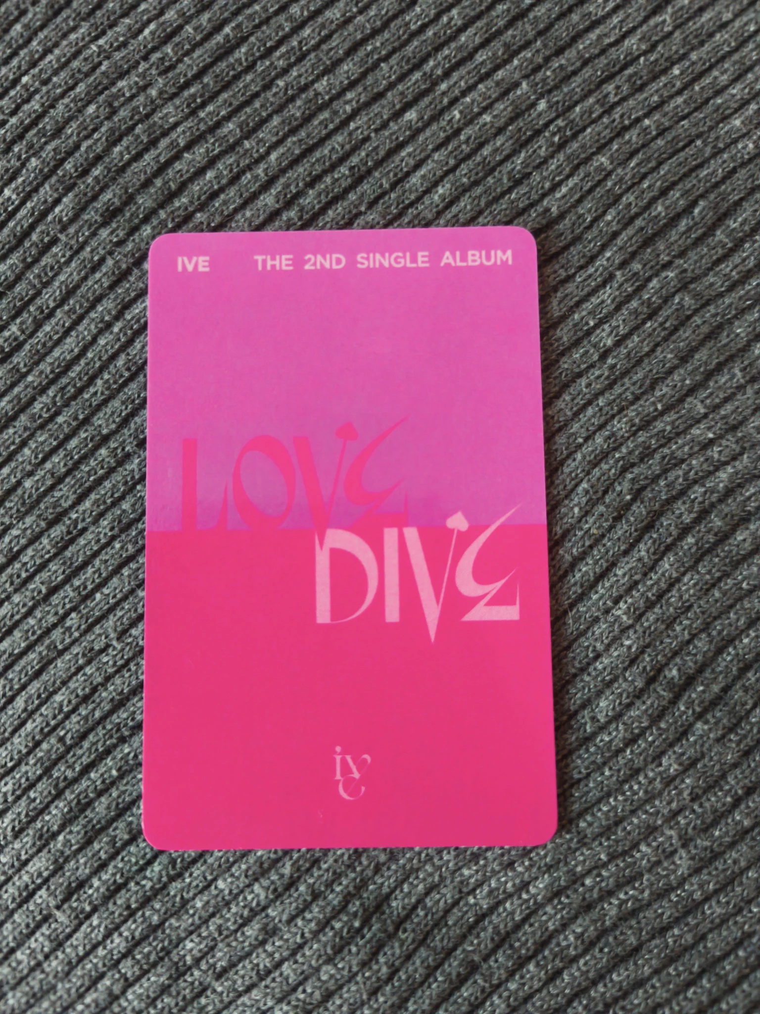 IVE Yujin IVE - Yujin - LOVE DIVE Album lucky draw withmuu listing photo 2