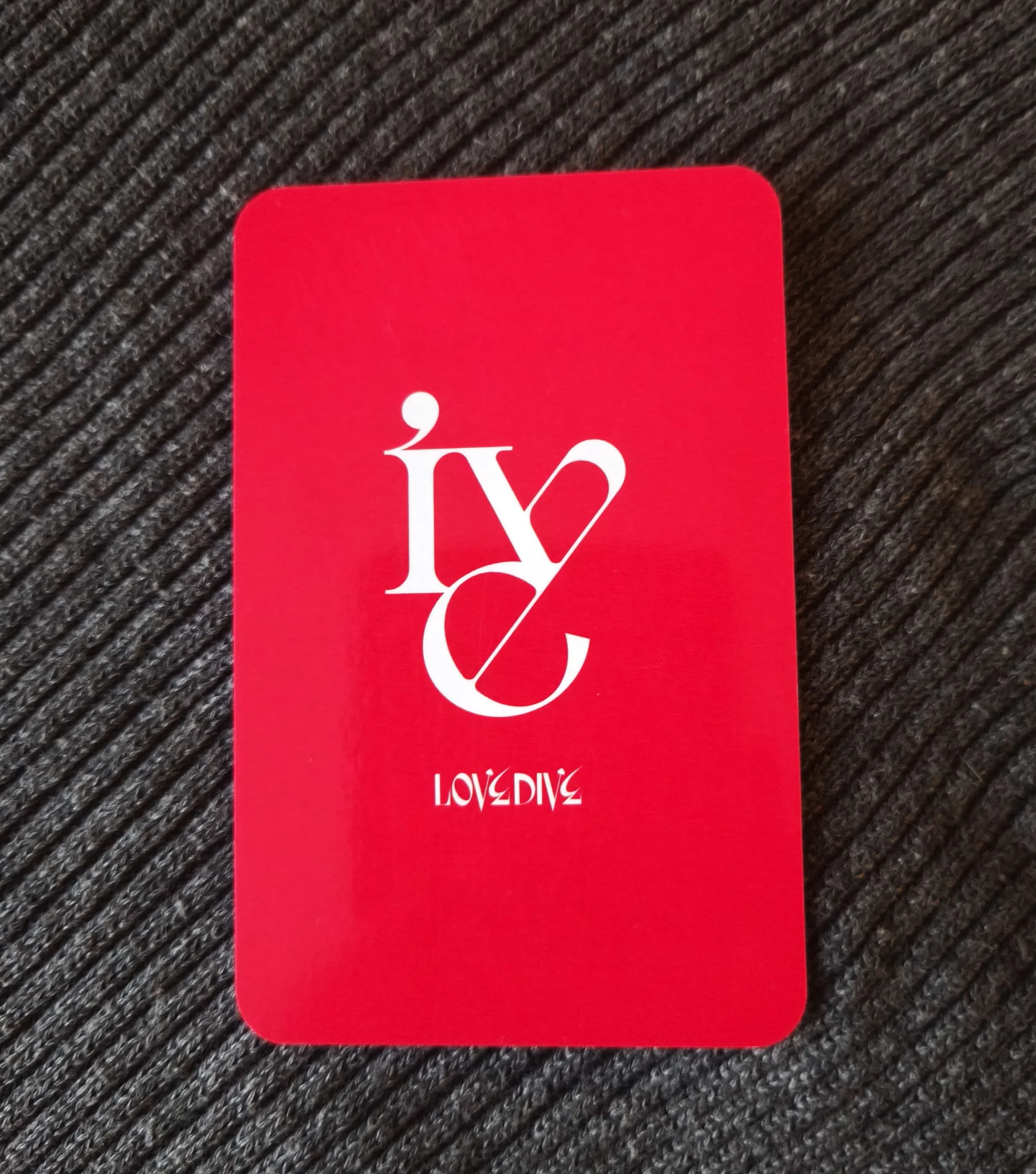 IVE Yujin IVE - Yujin - LOVE DIVE Album music korea fansign listing photo 2