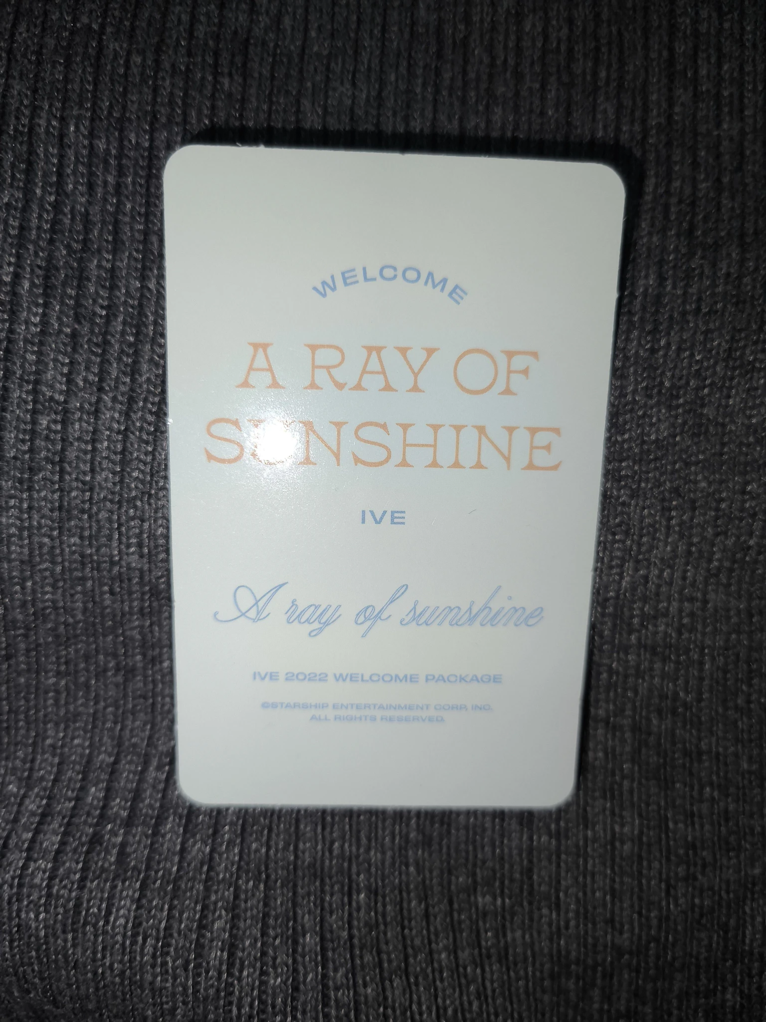 IVE Rei IVE - Rei - 2022 Season's Greetings: A Ray of Sunshine Other starship square pob (pre-order benefit) listing photo 2