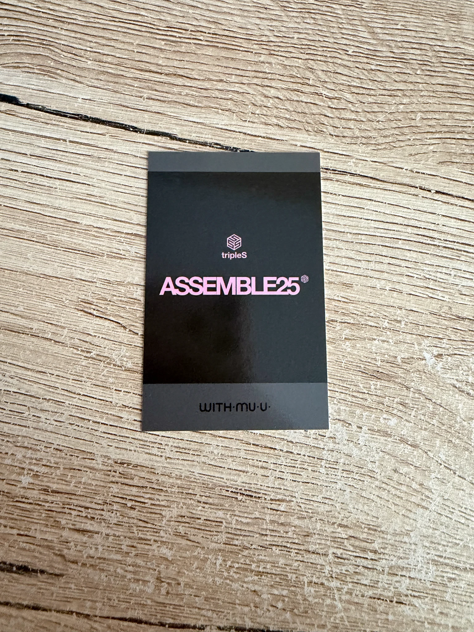 tripleS Mayu tripleS - Mayu - Assemble25 Album video call (fancall) withmuu polaroid listing photo 2