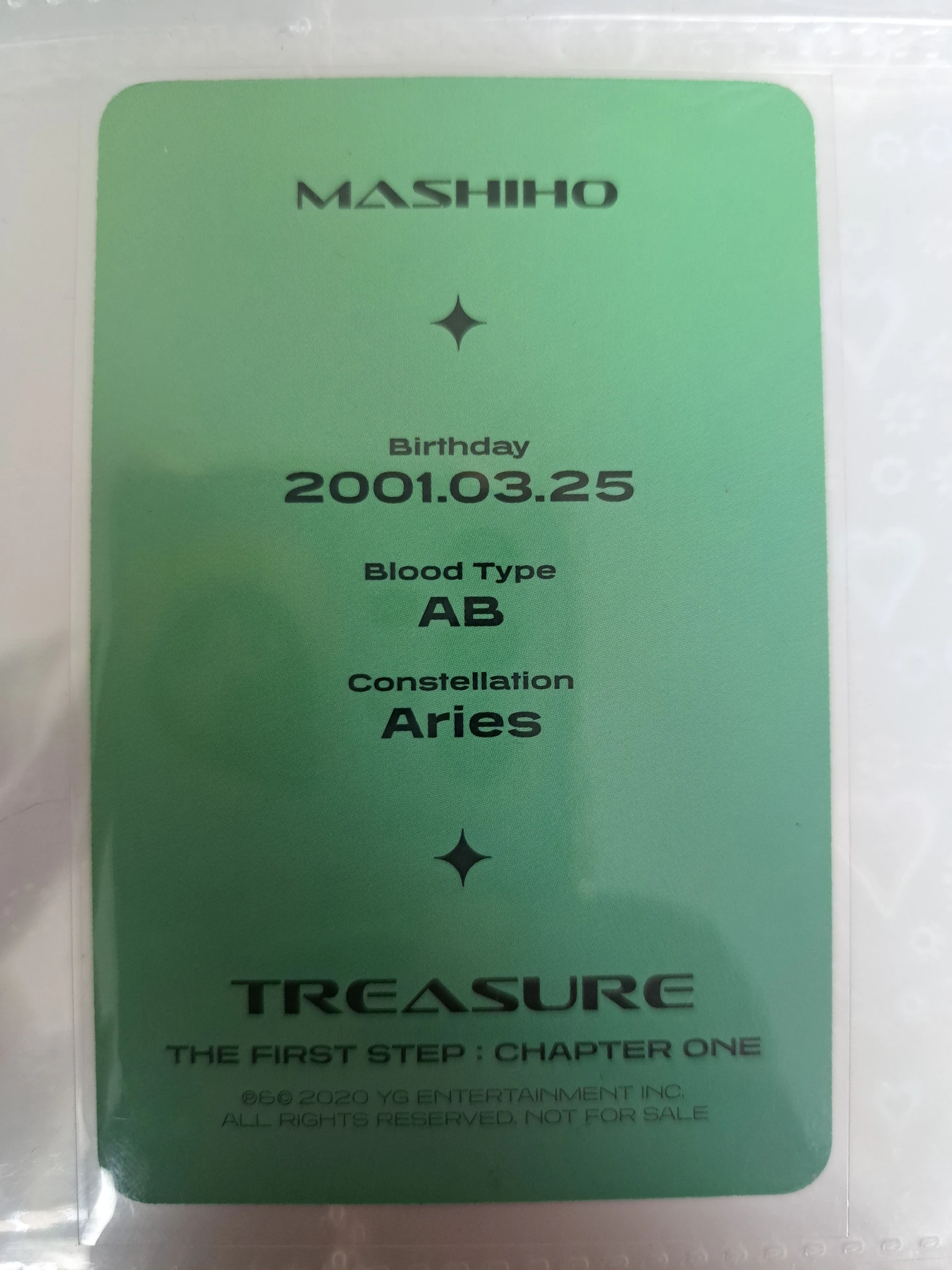 TREASURE Mashiho TREASURE - Mashiho - THE FIRST STEP: CHAPTER ONE Album album photocard black version version 3 concept photocard listing photo 2