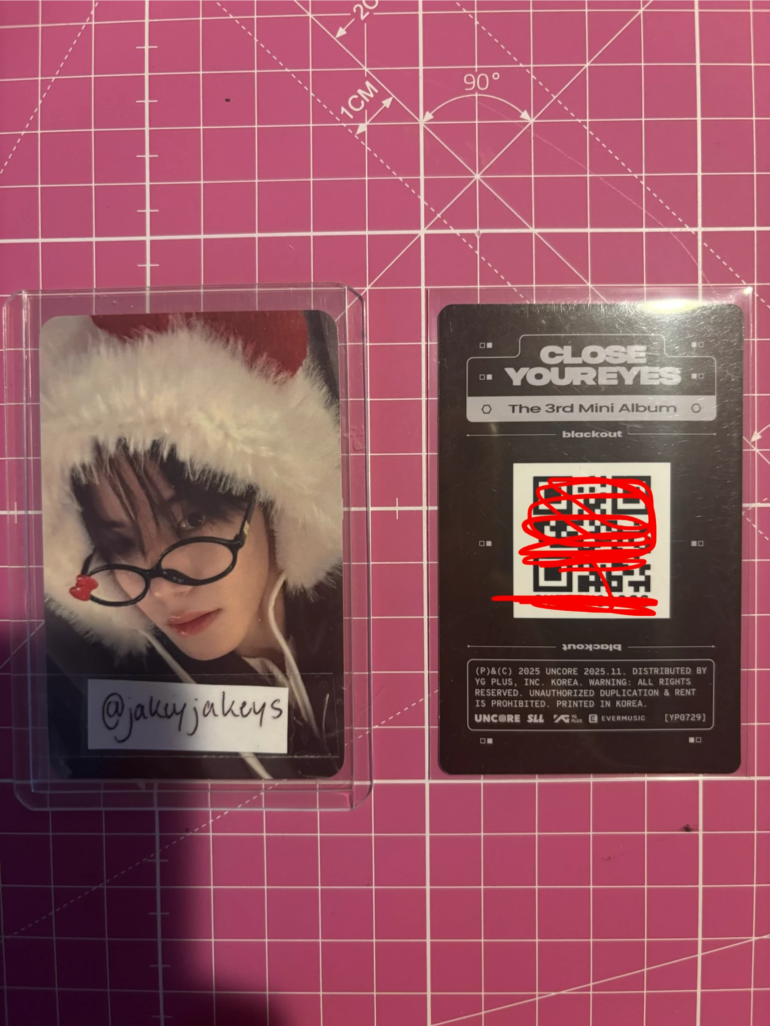 CLOSE YOUR EYES Jang Yeojun CLOSE YOUR EYES - Jang Yeojun - blackout Album album photocard ticket version listing photo 2