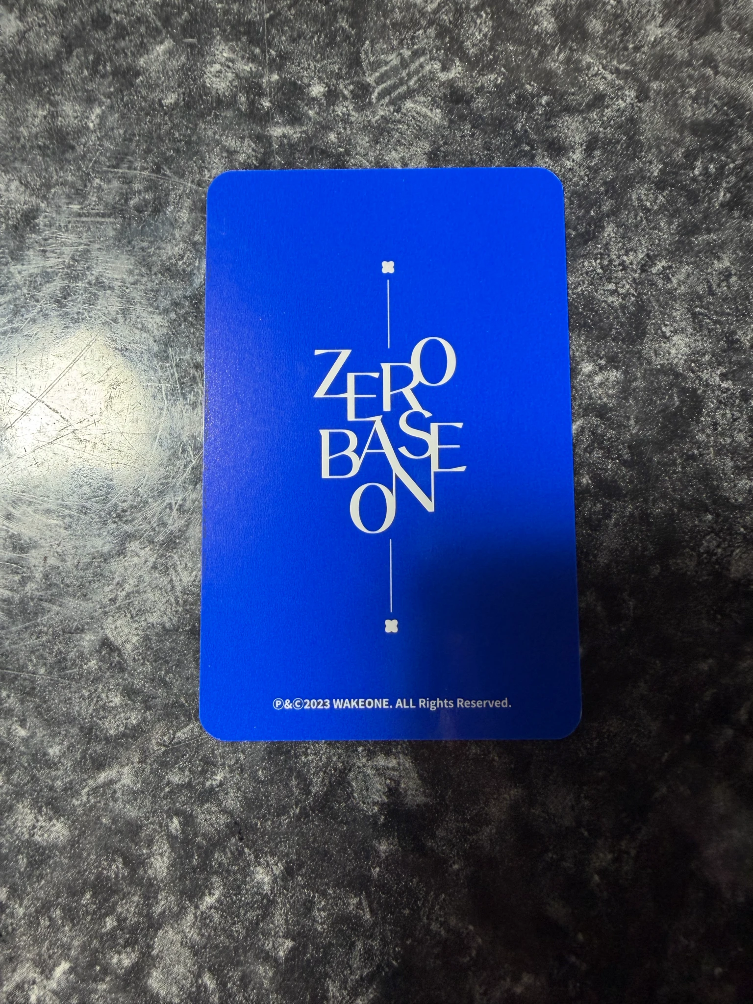 ZEROBASEONE Yujin ZEROBASEONE - Yujin - [THE MOVING SEOUL] (VISIT KOREA YEAR POP-UP STORE) Event L holder merch photocard blue version photocard set listing photo 2