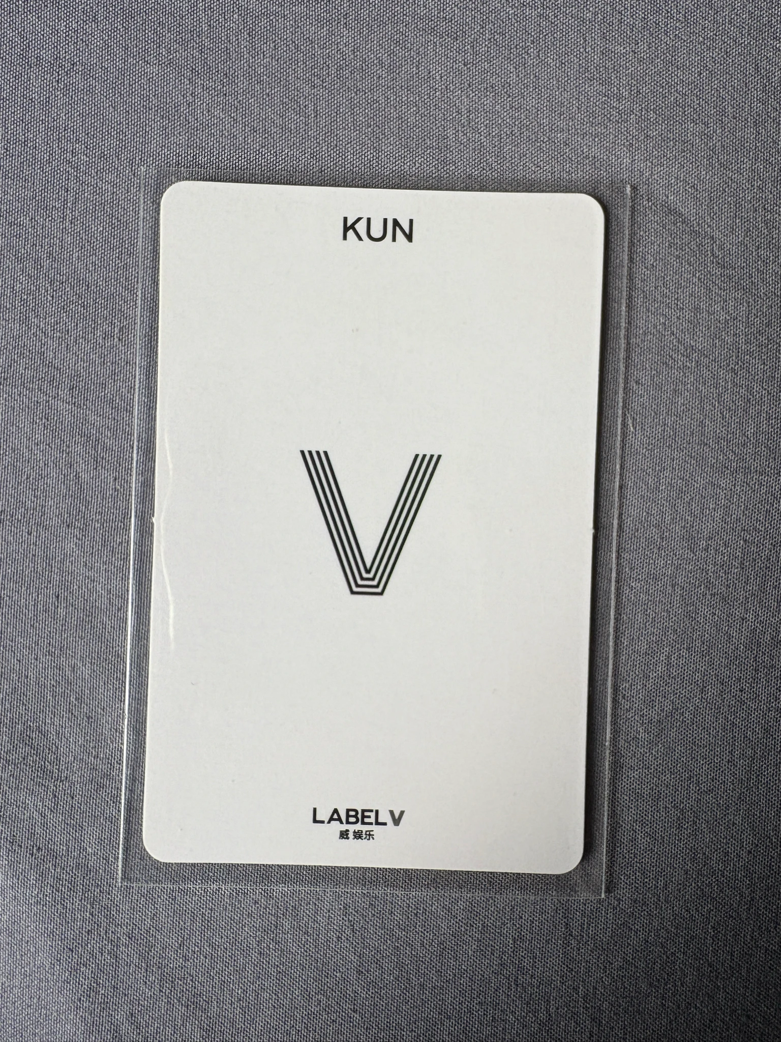 WayV Kun WayV - Kun - 2019 Summer Vacation Kit Other pob (pre-order benefit) withfans / yizhiyu (yzy) listing photo 2