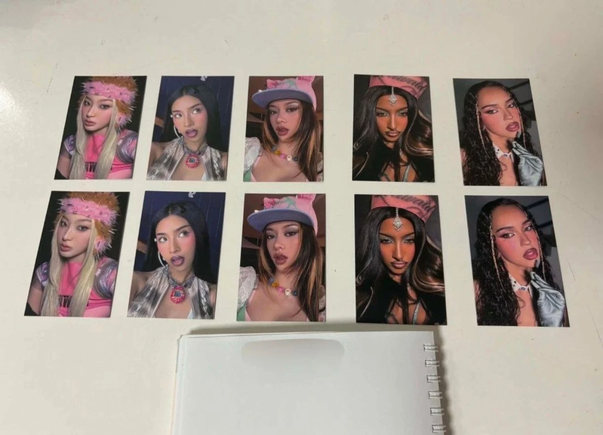 KATSEYE Lara KATSEYE - Lara - PINKY UP Album broadcast listing photo 2