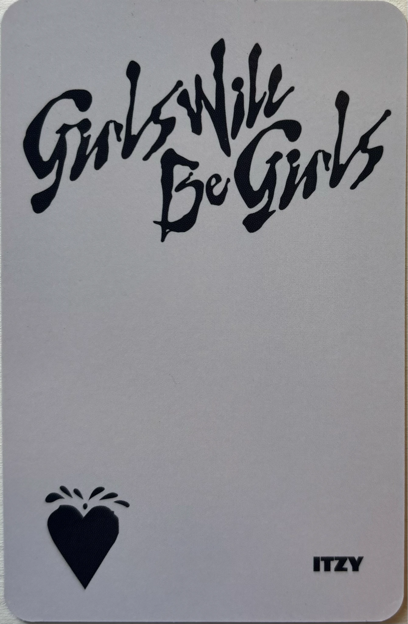 ITZY Lia ITZY - Lia - Girls Will Be Girls Album album photocard platform poca ver. non-selfie horizontal listing photo 2