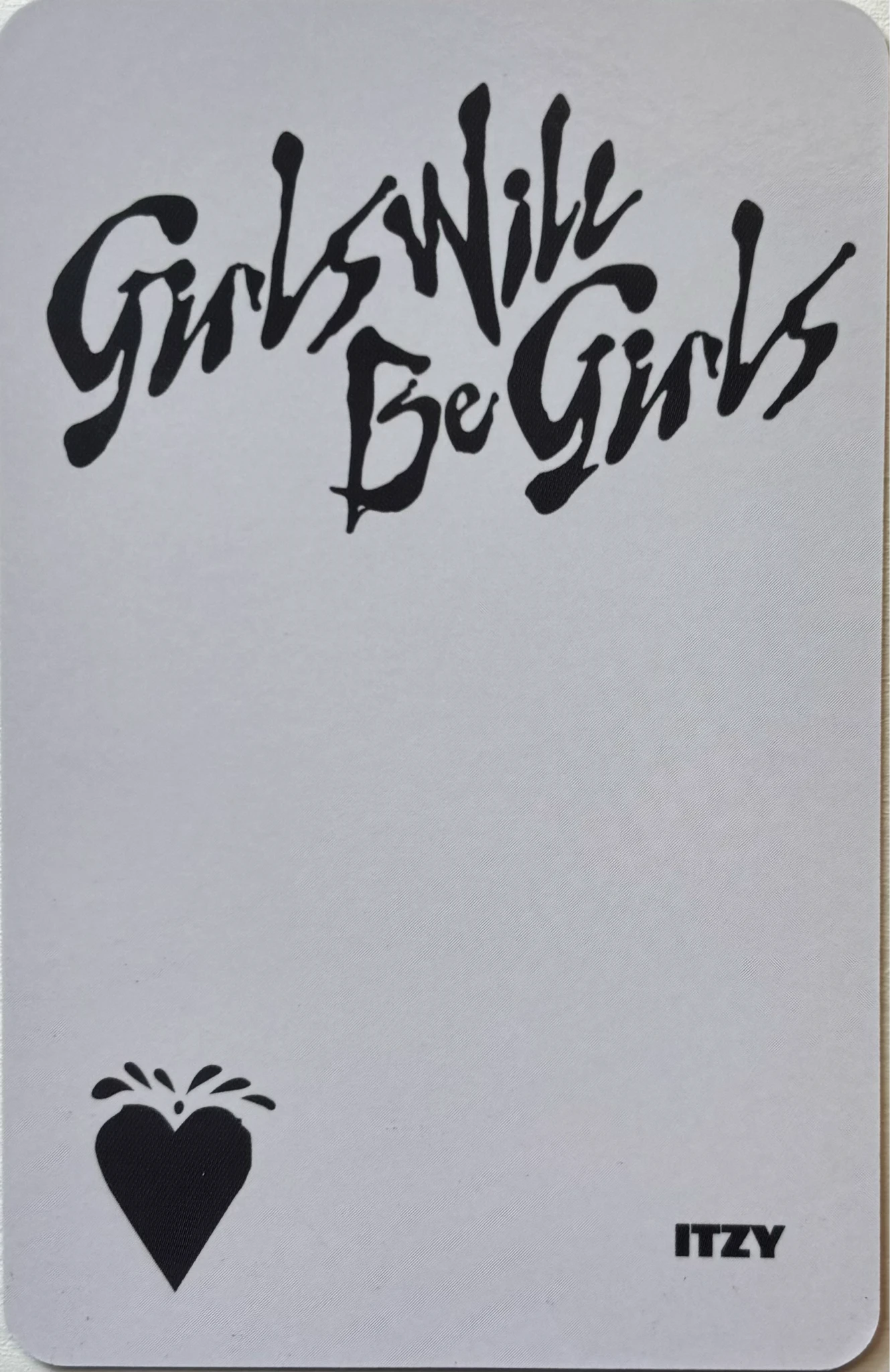ITZY Ryujin ITZY - Ryujin - Girls Will Be Girls Album album photocard platform poca ver. non-selfie horizontal listing photo 2