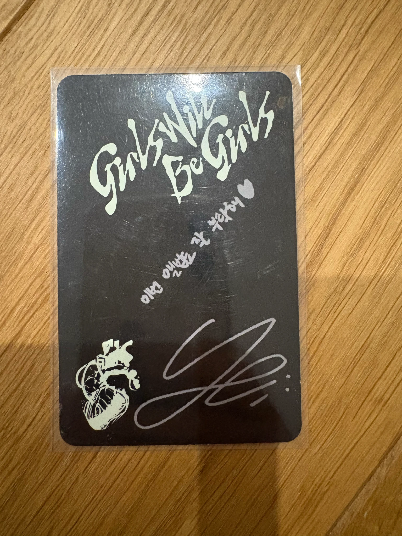 ITZY Yeji ITZY - Yeji - Girls Will Be Girls Album album photocard photobook ver. listing photo 2