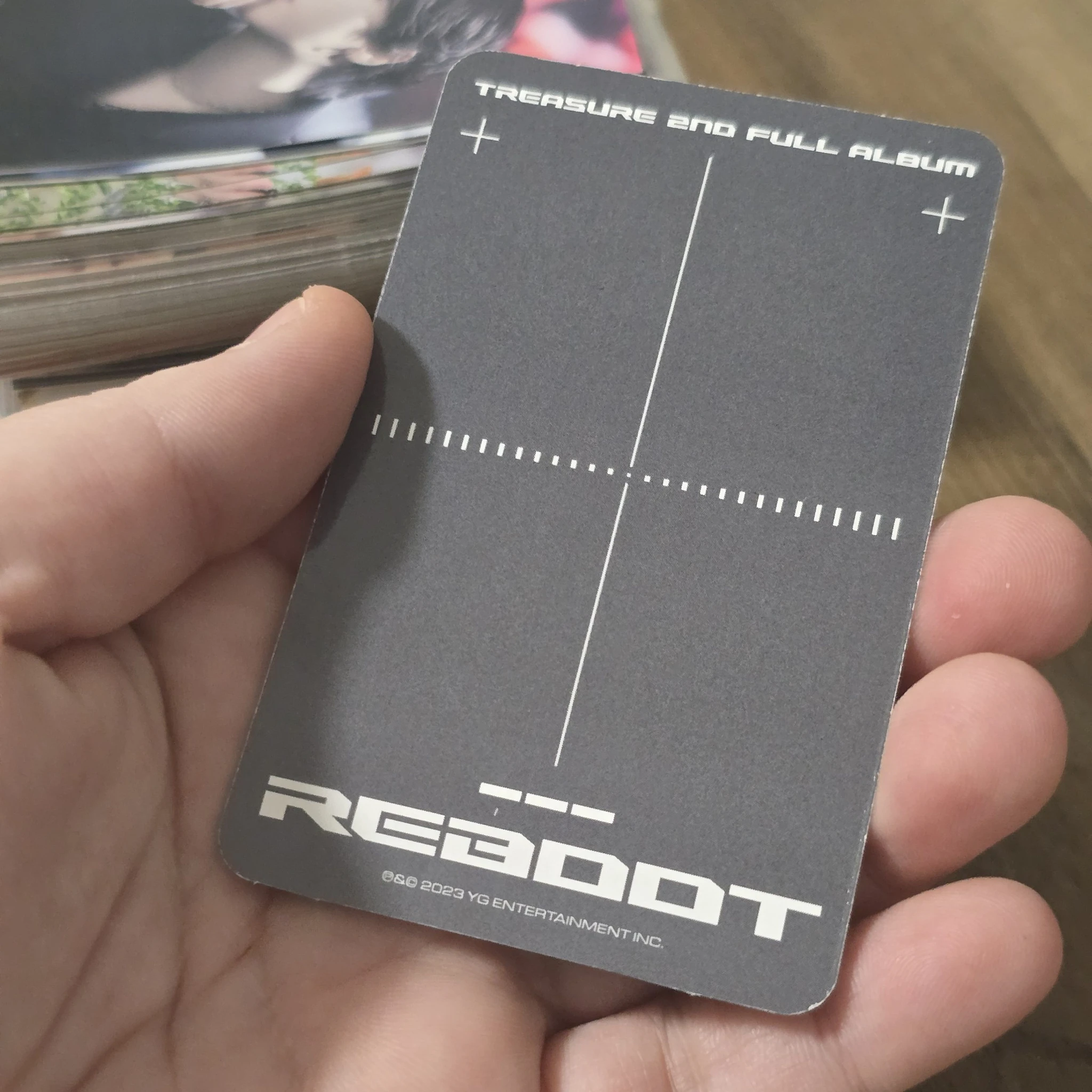 TREASURE Yoshi TREASURE - Yoshi - REBOOT Album album photocard yg tag version red version concept photocard listing photo 2