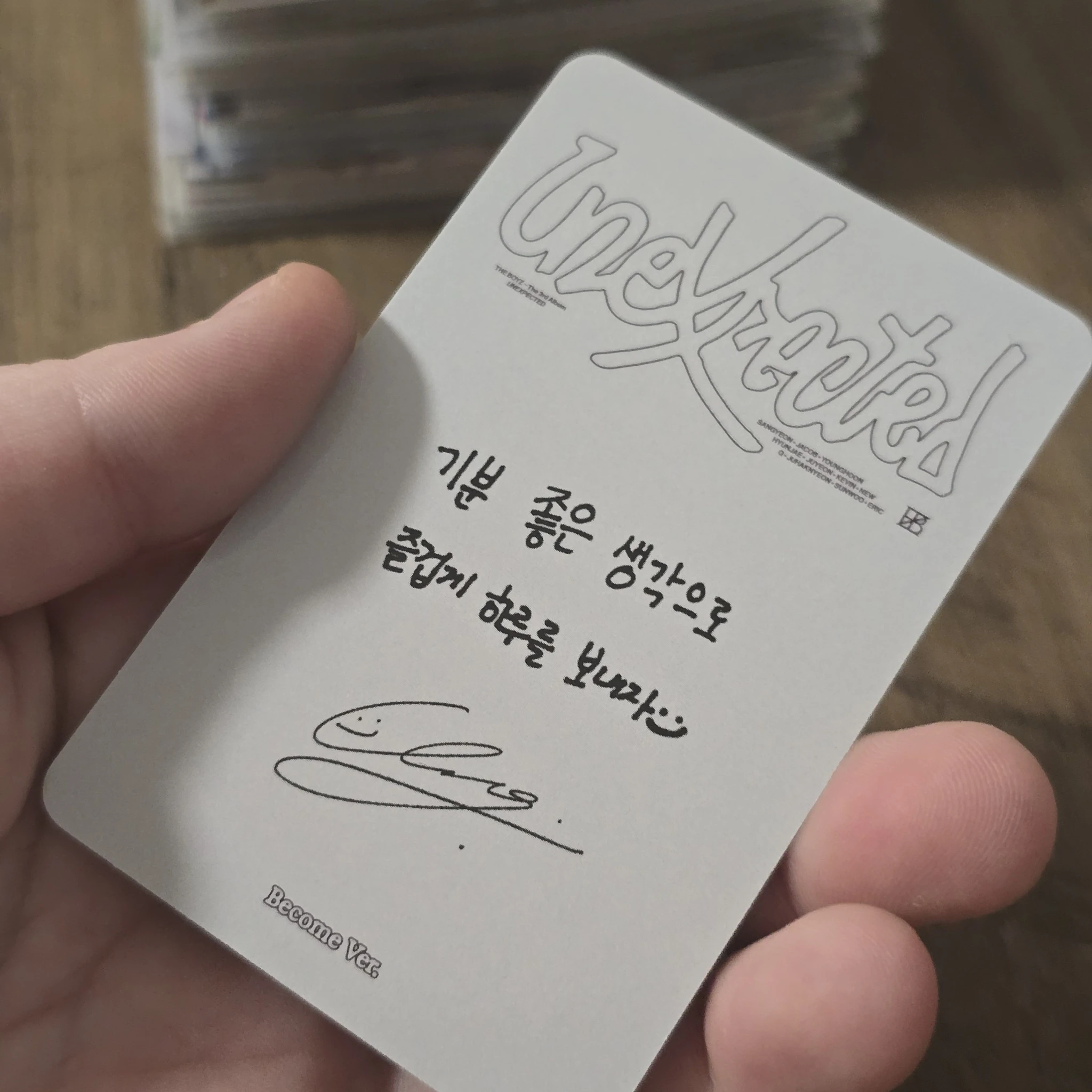 THE BOYZ Q THE BOYZ - Q - Unexpected Album become version album photocard listing photo 2