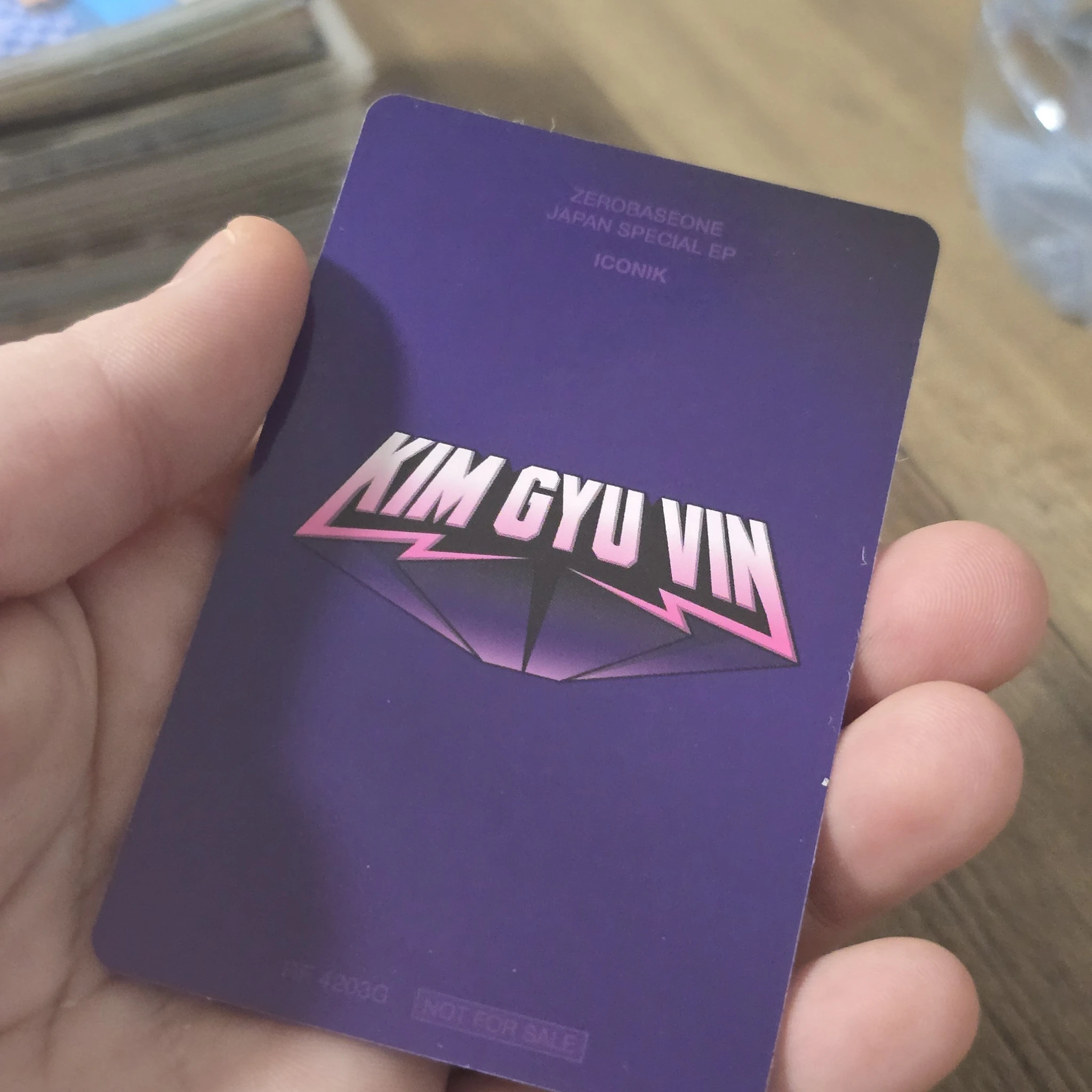 ZEROBASEONE Gyuvin ZEROBASEONE - Gyuvin - ICONIK Album album photocard japanese album solo jacket version A version listing photo 2
