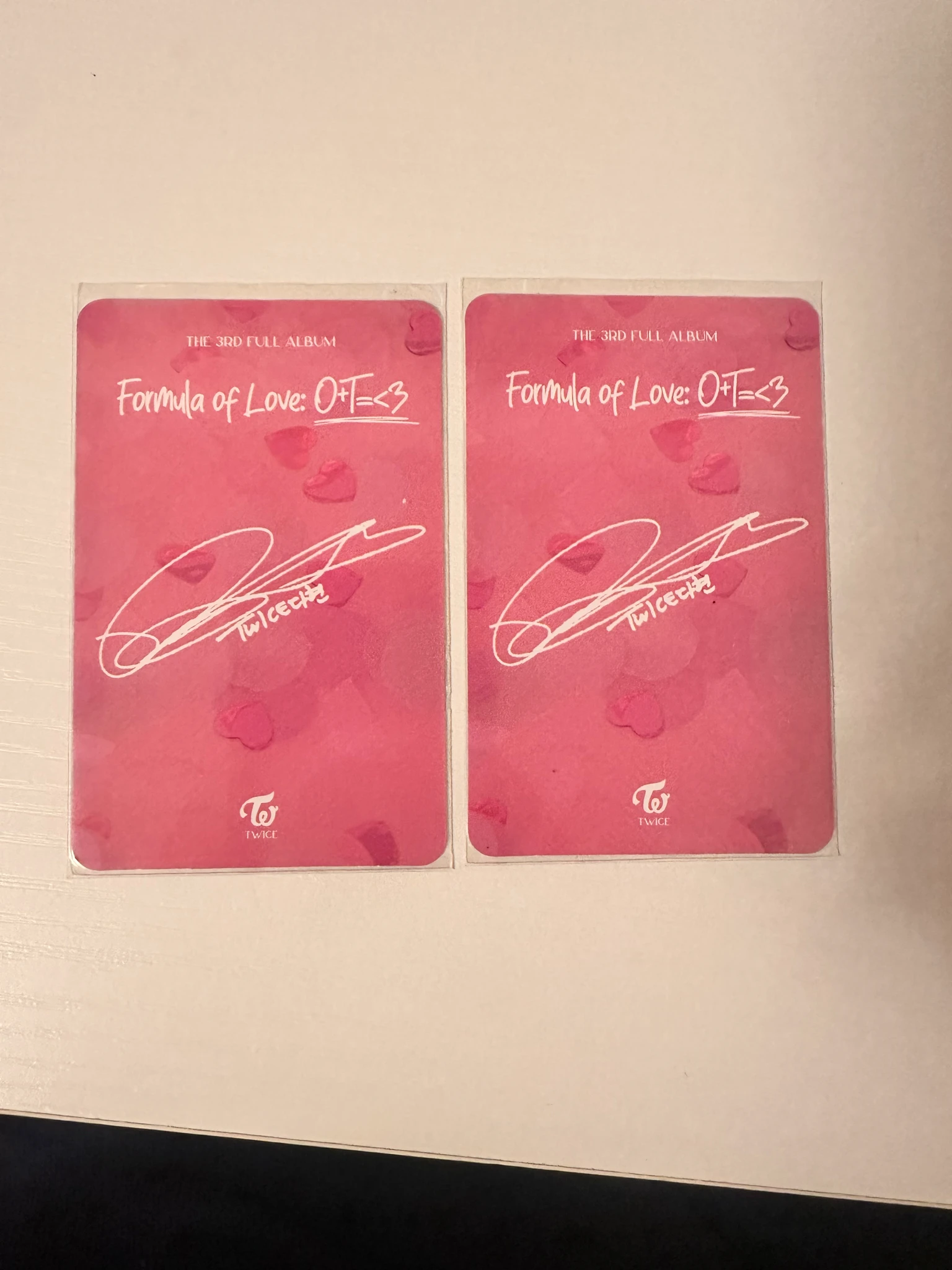 TWICE Dahyun TWICE-Dahyun-Album-Formula of Love: O+T=<3 listing photo 2