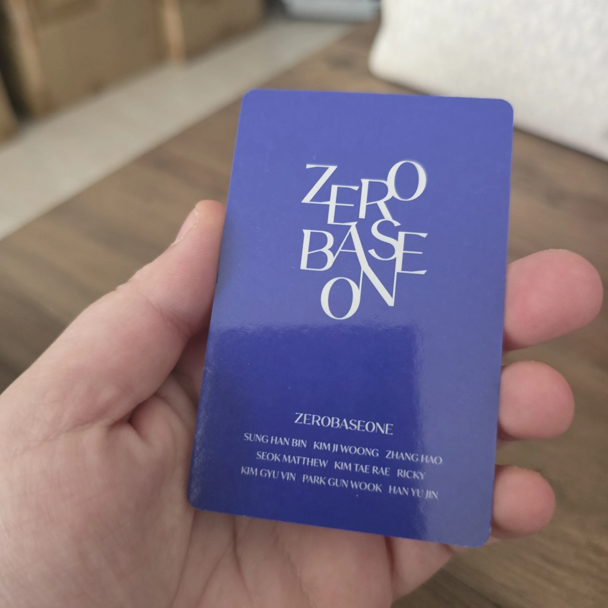 ZEROBASEONE Matthew ZEROBASEONE - Matthew - Lightstick Other pre-order benefit (pob) withmuu merch photocard lightstick listing photo 2
